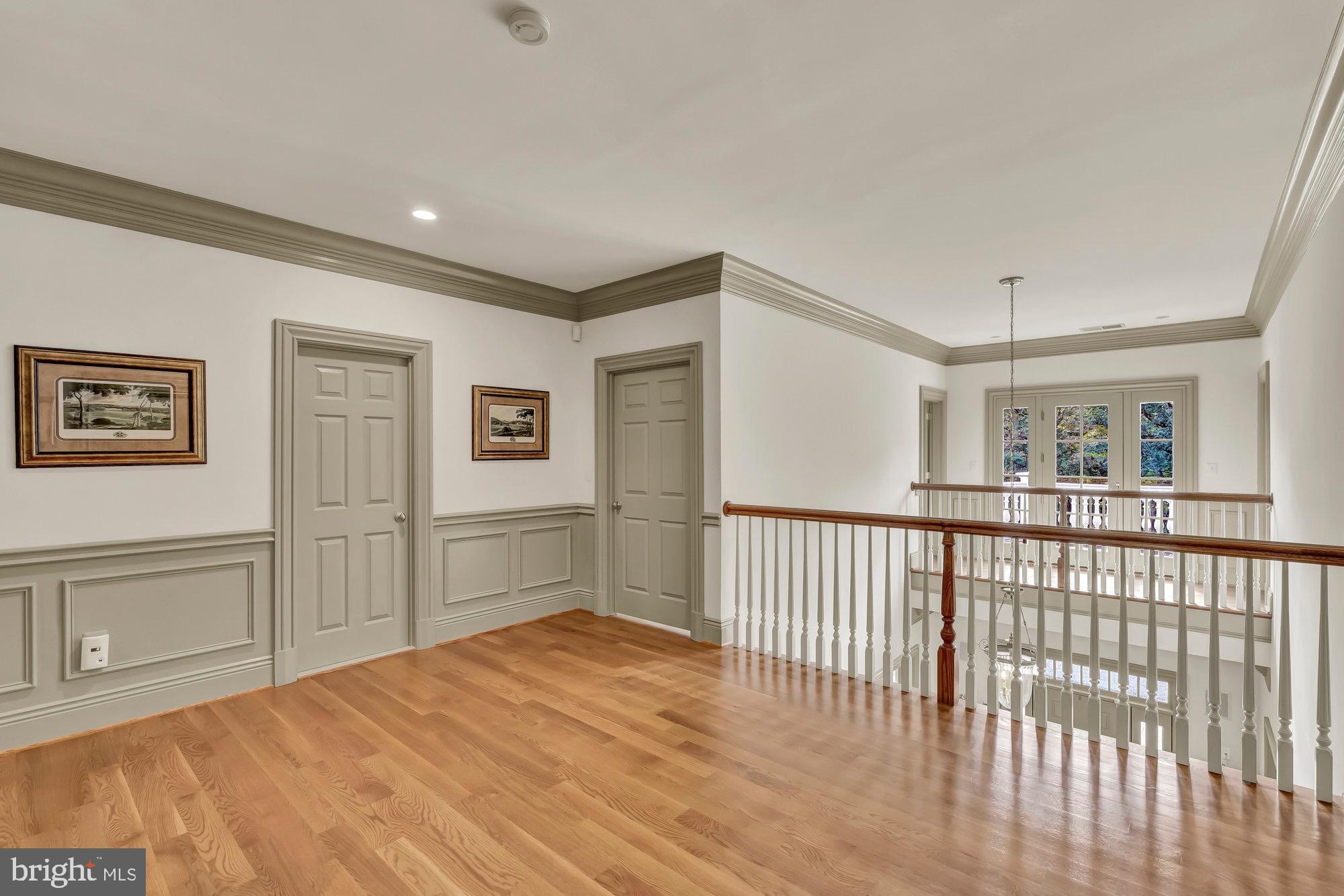 TEN PENNY WOODS - Residential