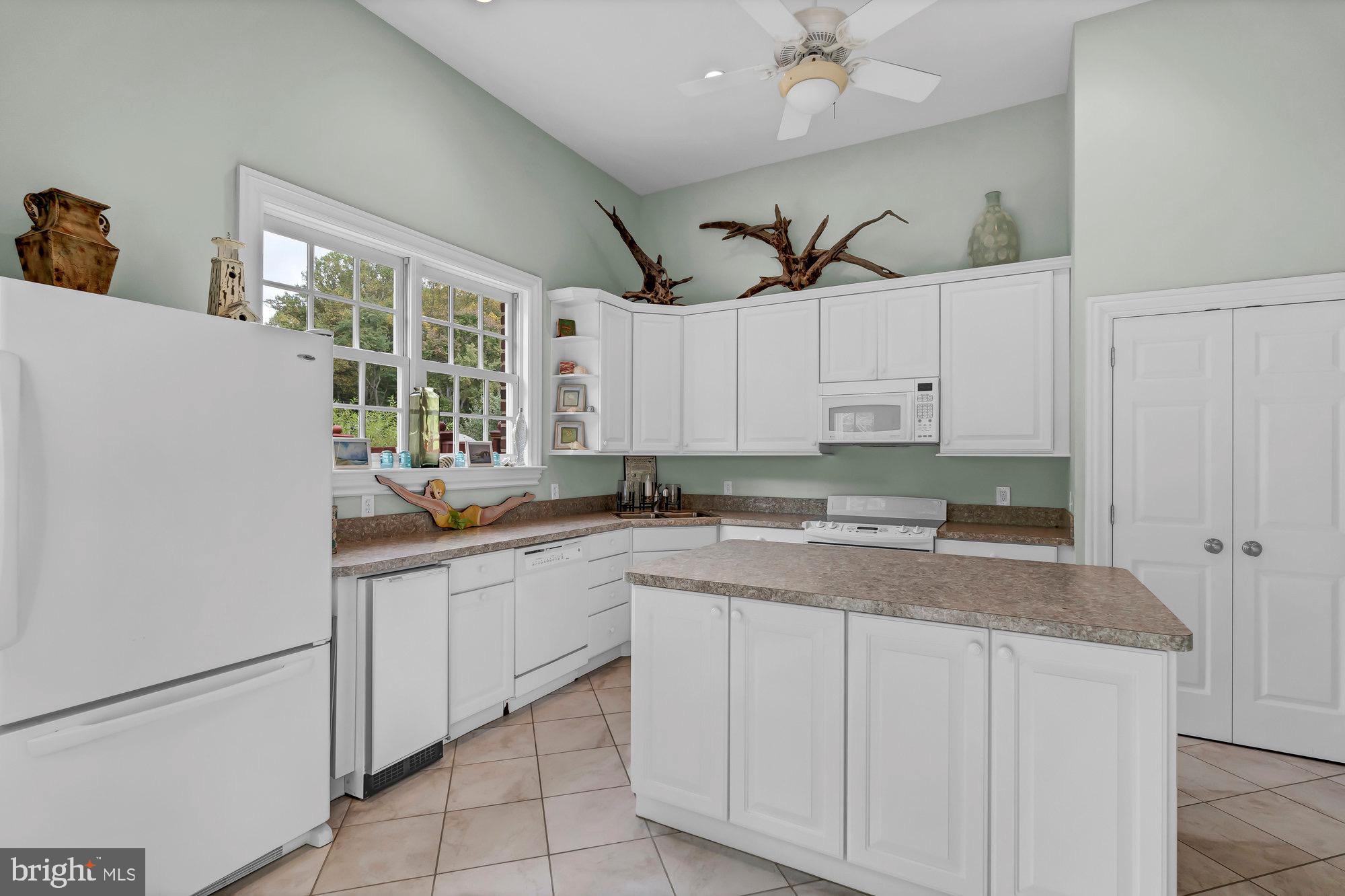 TEN PENNY WOODS - Residential