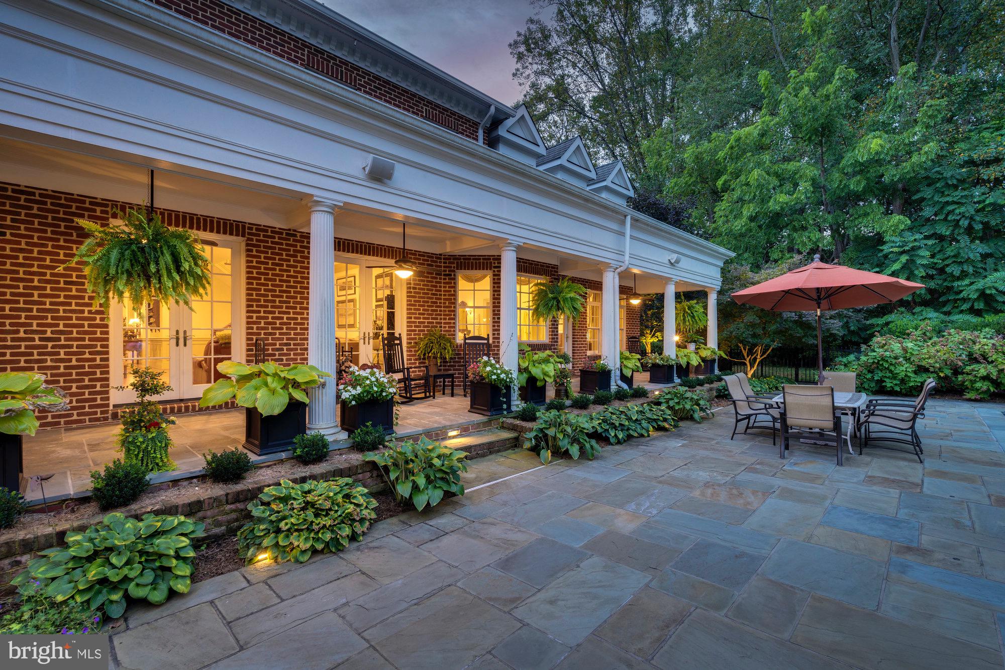 TEN PENNY WOODS - Residential