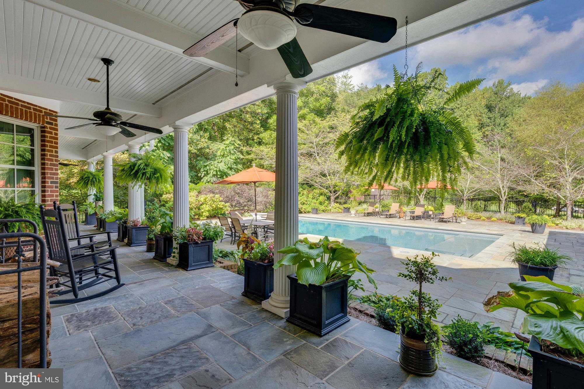 TEN PENNY WOODS - Residential