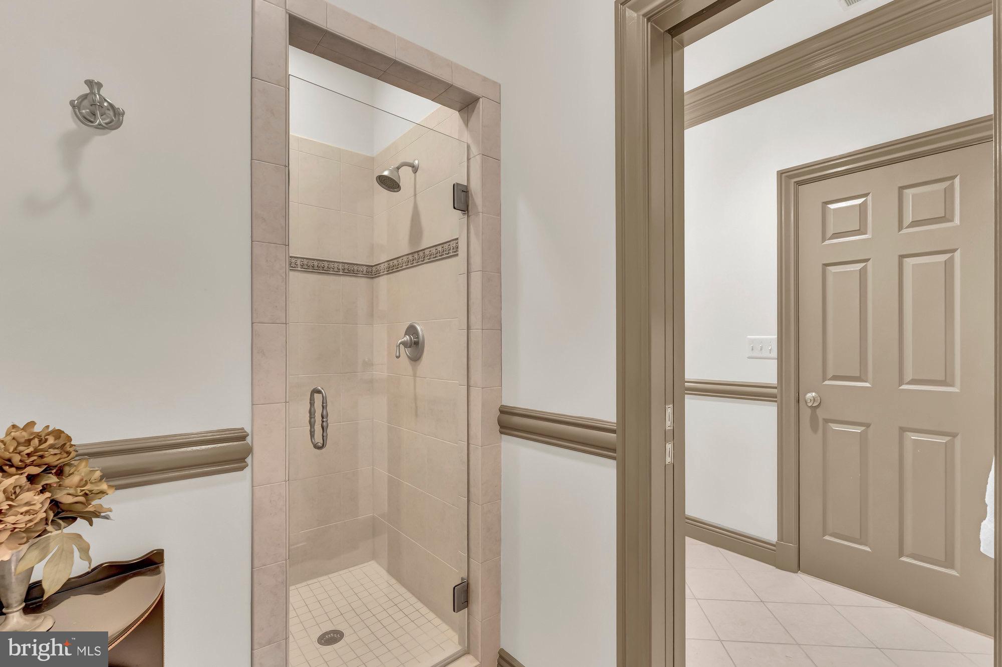 TEN PENNY WOODS - Residential