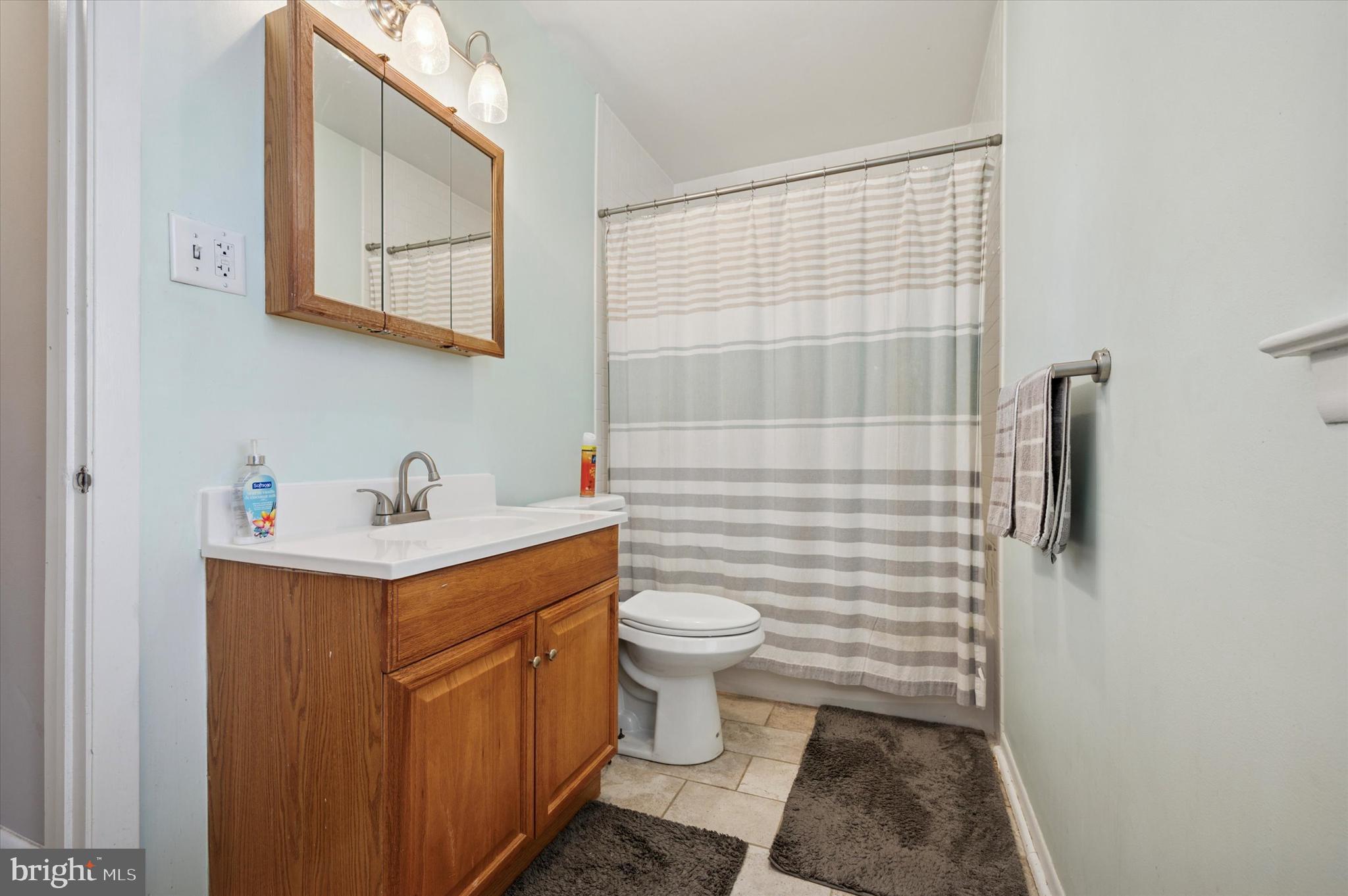 PHILADELPHIA - Residential