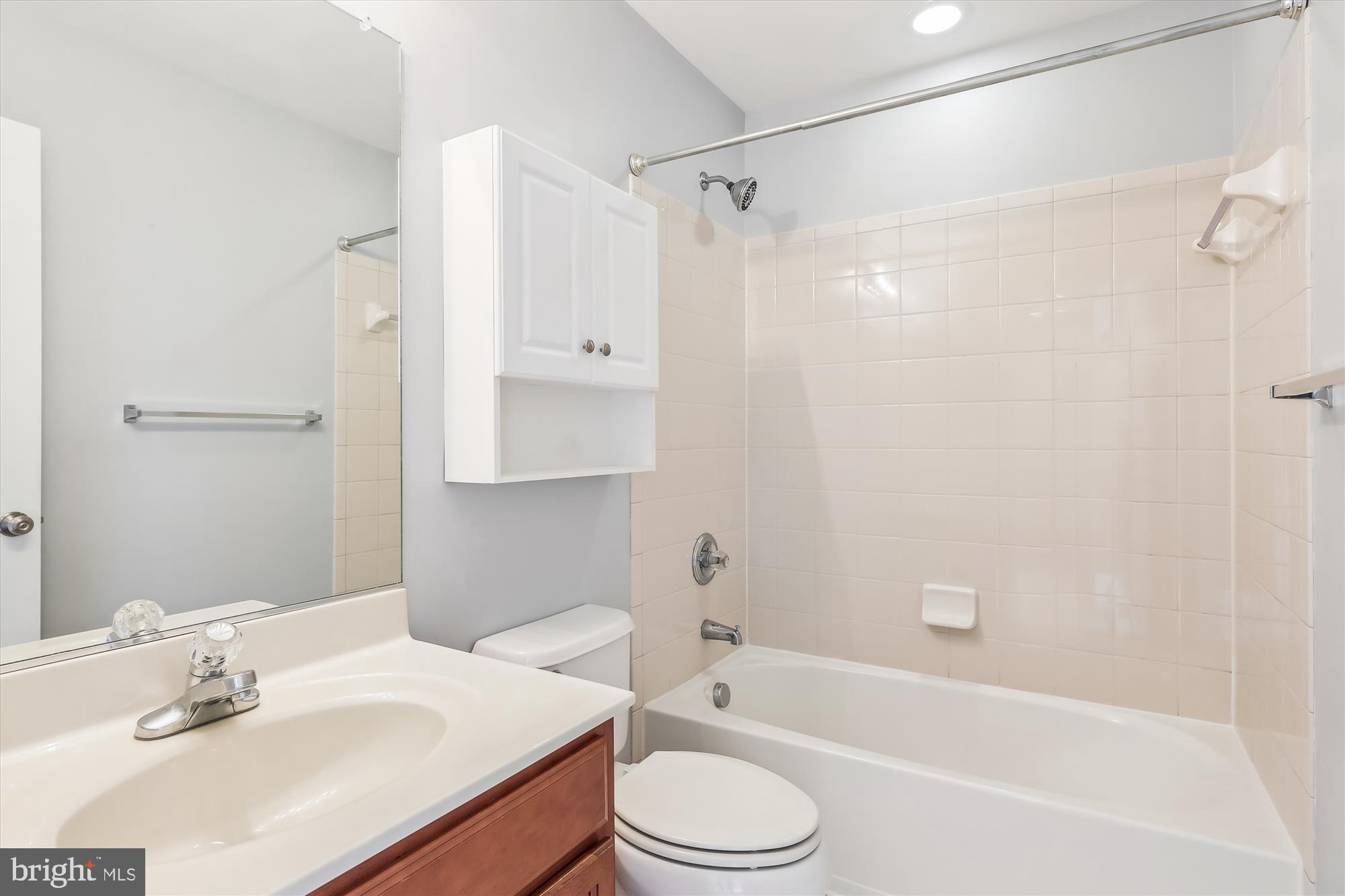 RIPPON LANDING - Residential Lease