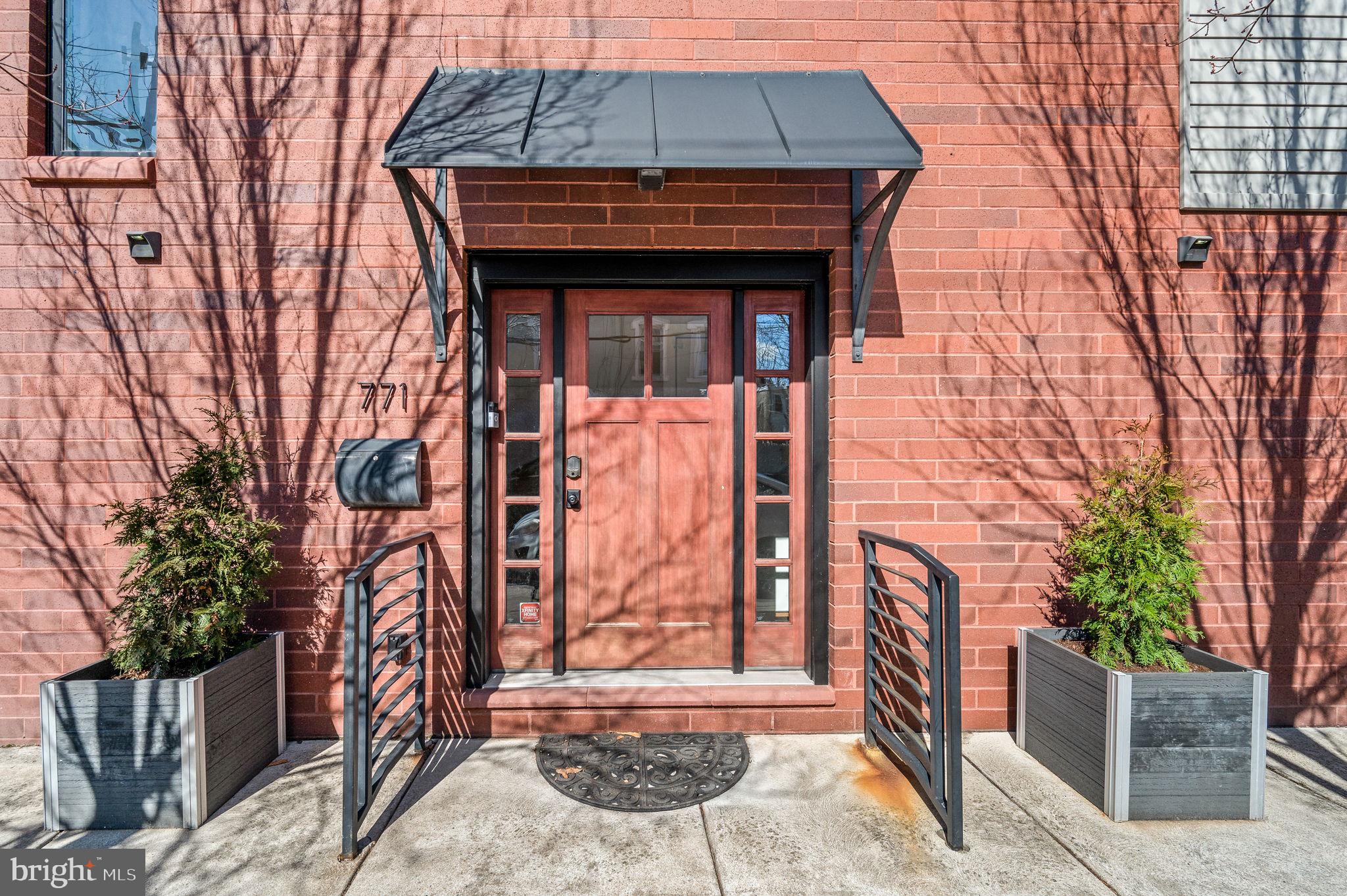 GRADUATE HOSPITAL - Residential