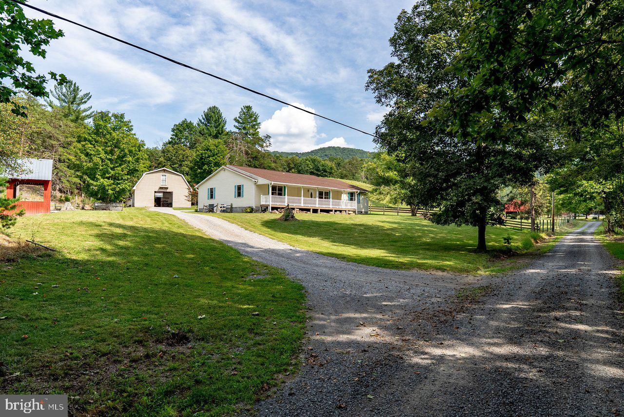 801 MOYERS LANE