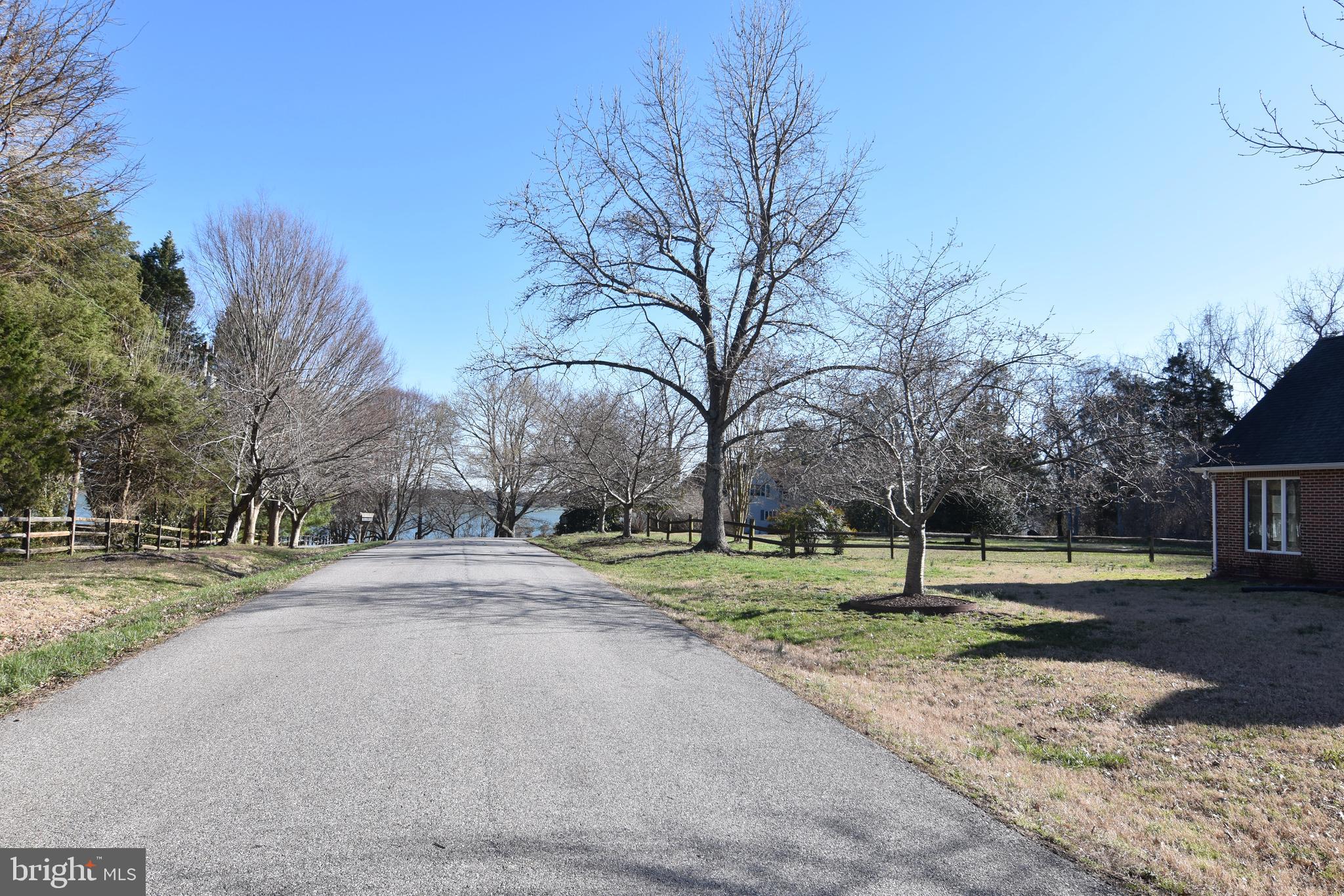 BRETON BAY ESTATES - Residential