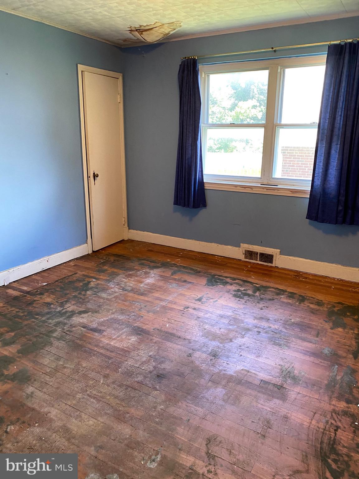 UPPER PARK HEIGHTS - Residential