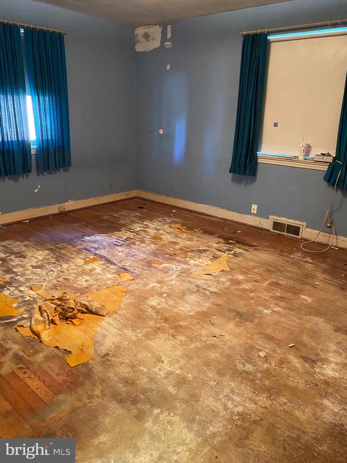 UPPER PARK HEIGHTS - Residential