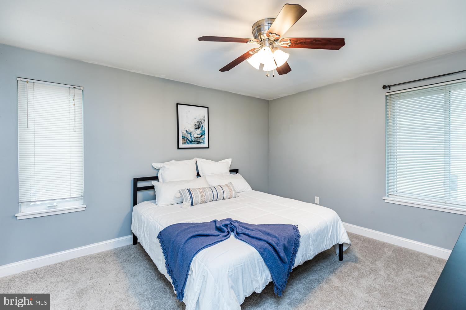 SHADOW OAKS - Residential