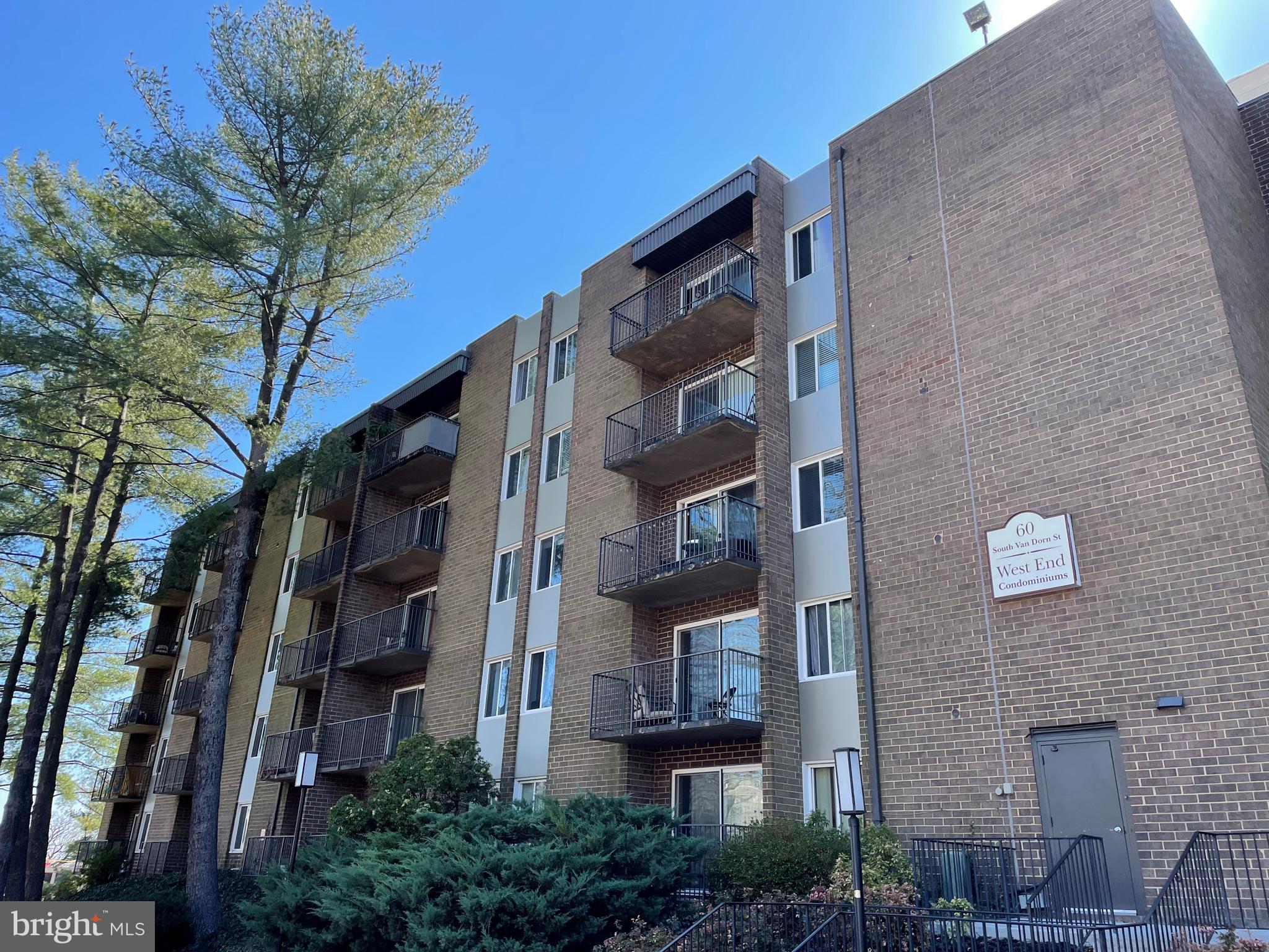 TWENTY-ONE - Residential Lease