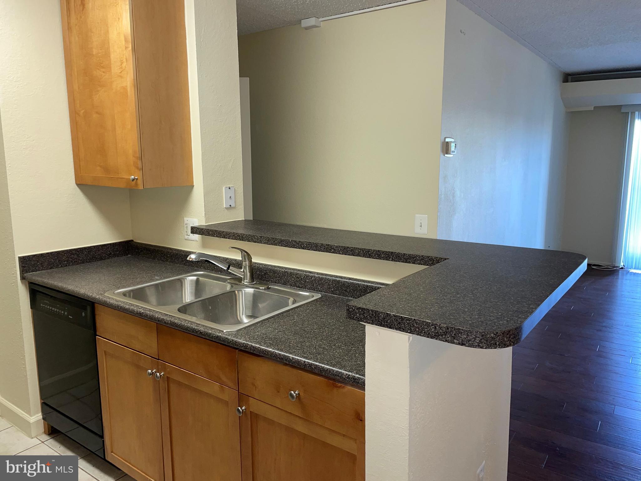 TWENTY-ONE - Residential Lease