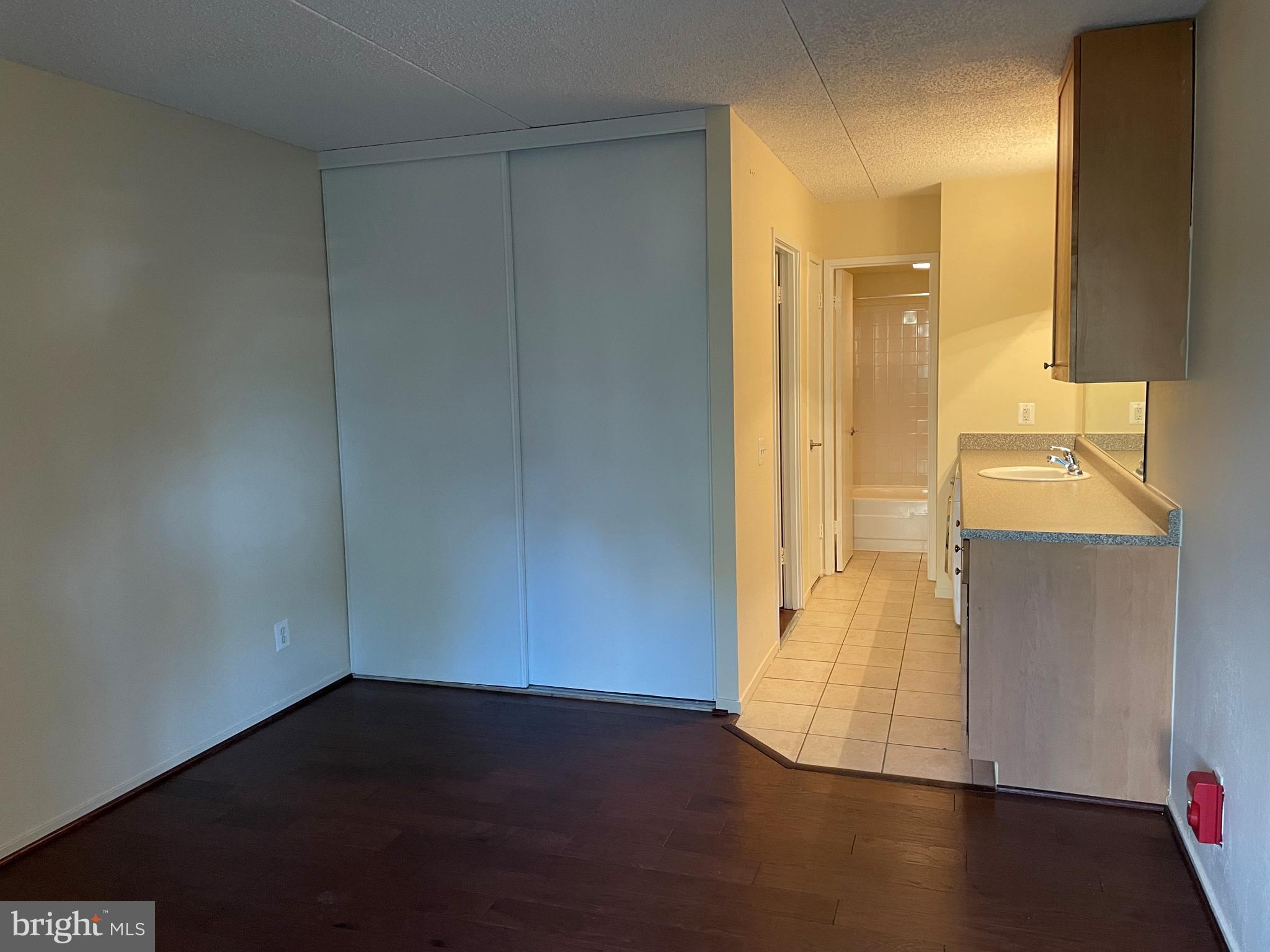 TWENTY-ONE - Residential Lease