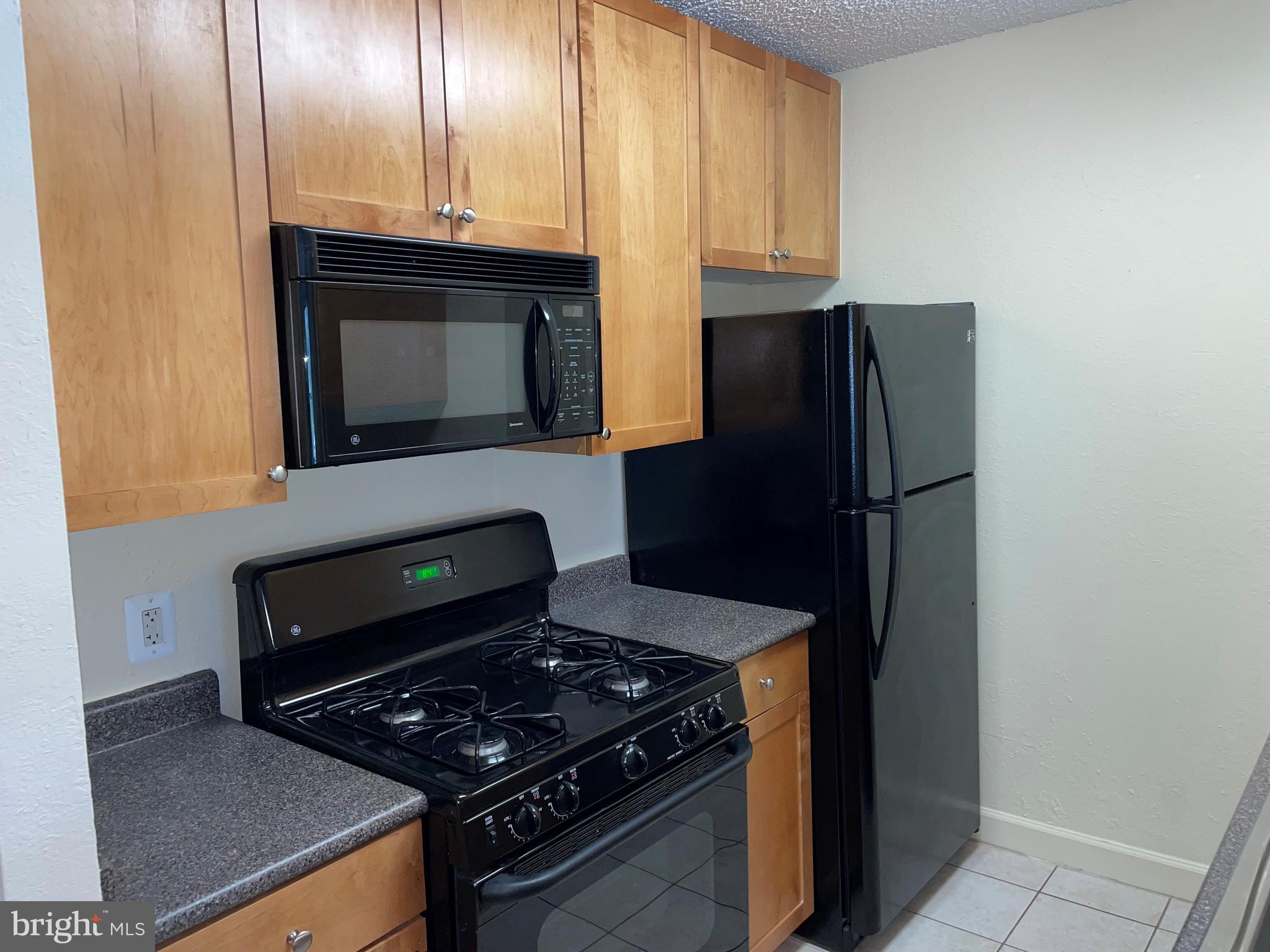 TWENTY-ONE - Residential Lease