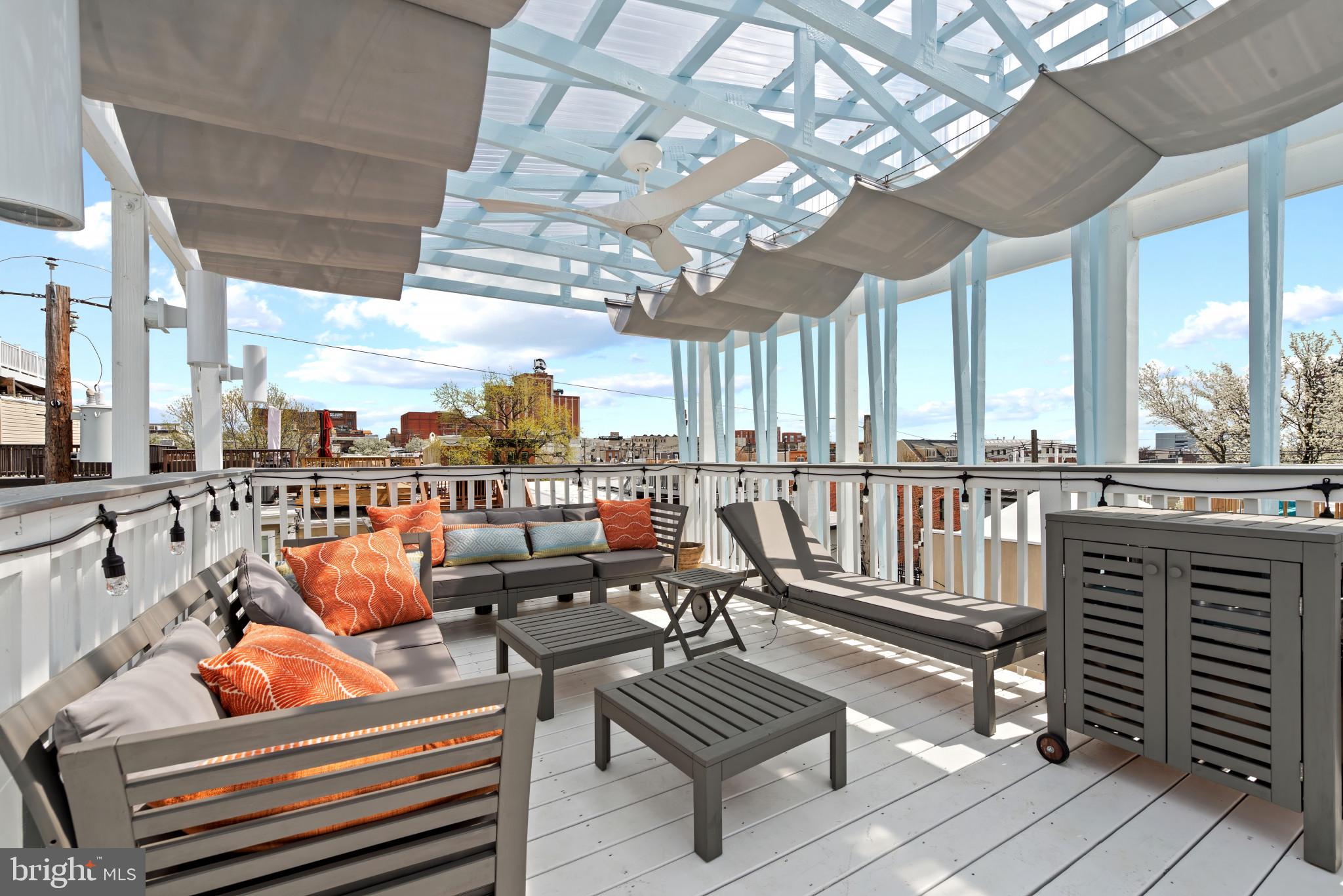 935 S BOULDIN STREET