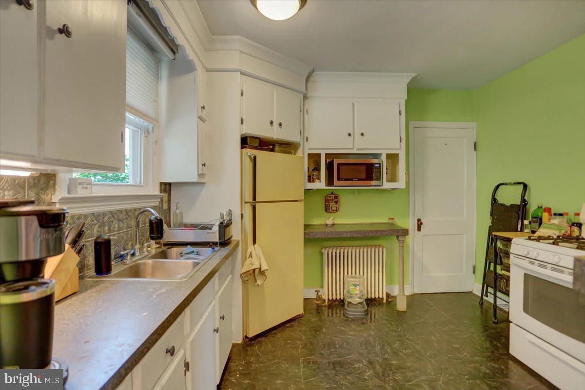 HAGERSTOWN - Residential