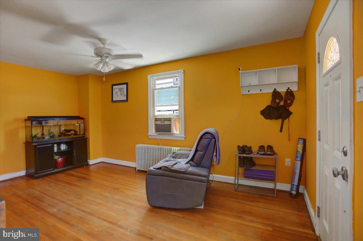 HAGERSTOWN - Residential