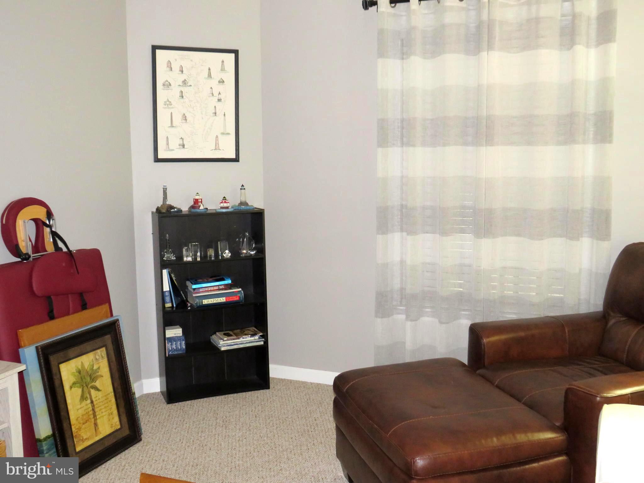 HARBOUR LIGHT CONDOS - Residential