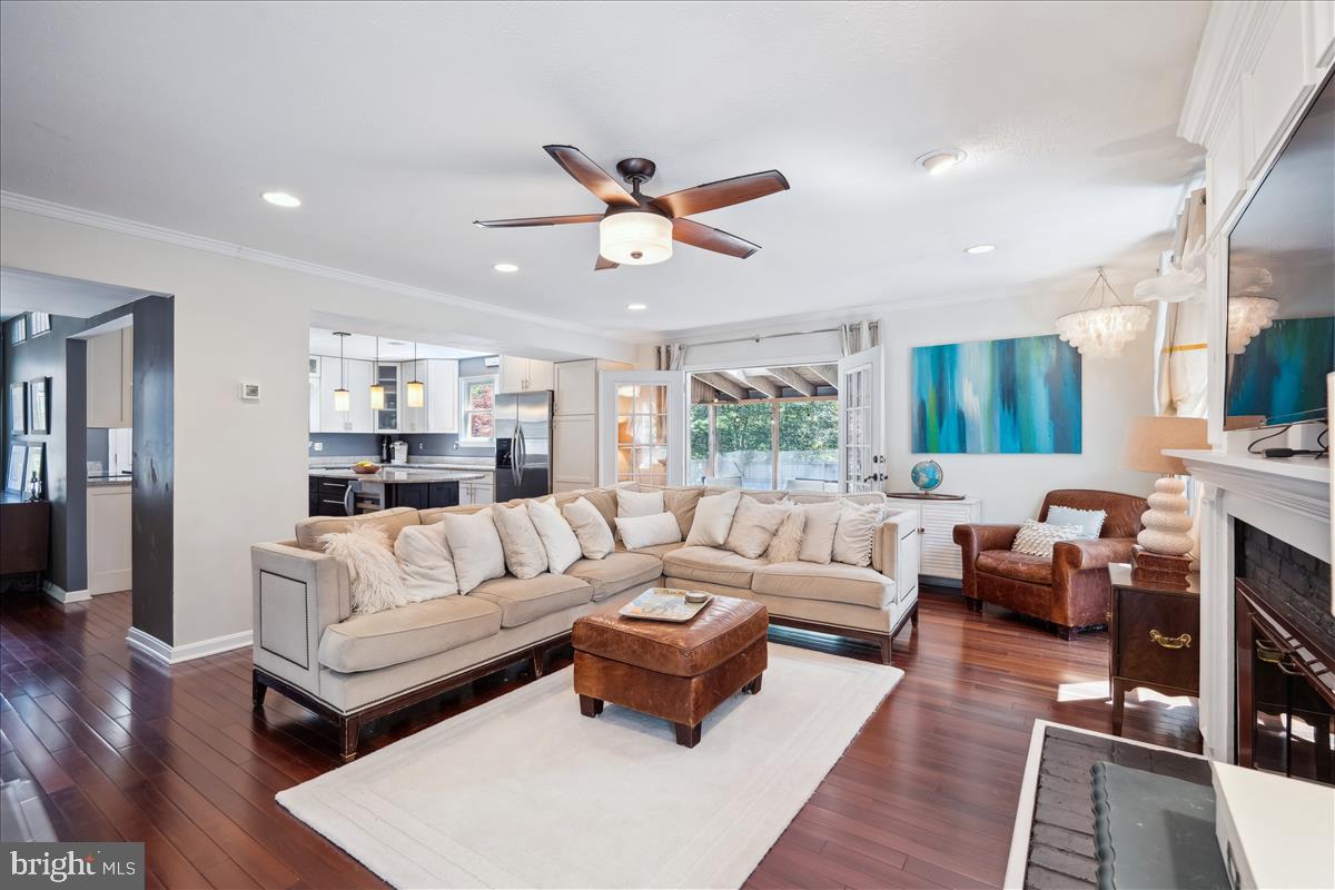 279 WHISTLING PINE ROAD