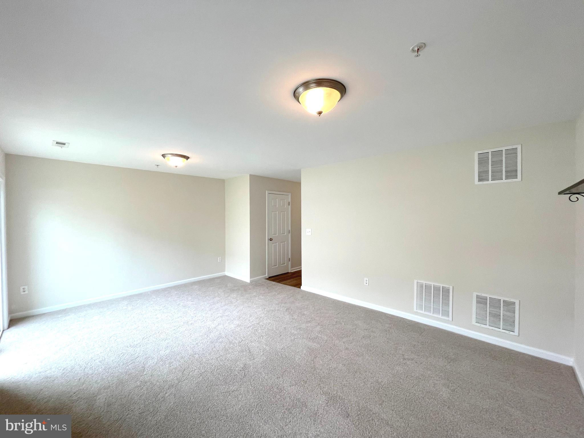 113 POLO WAY