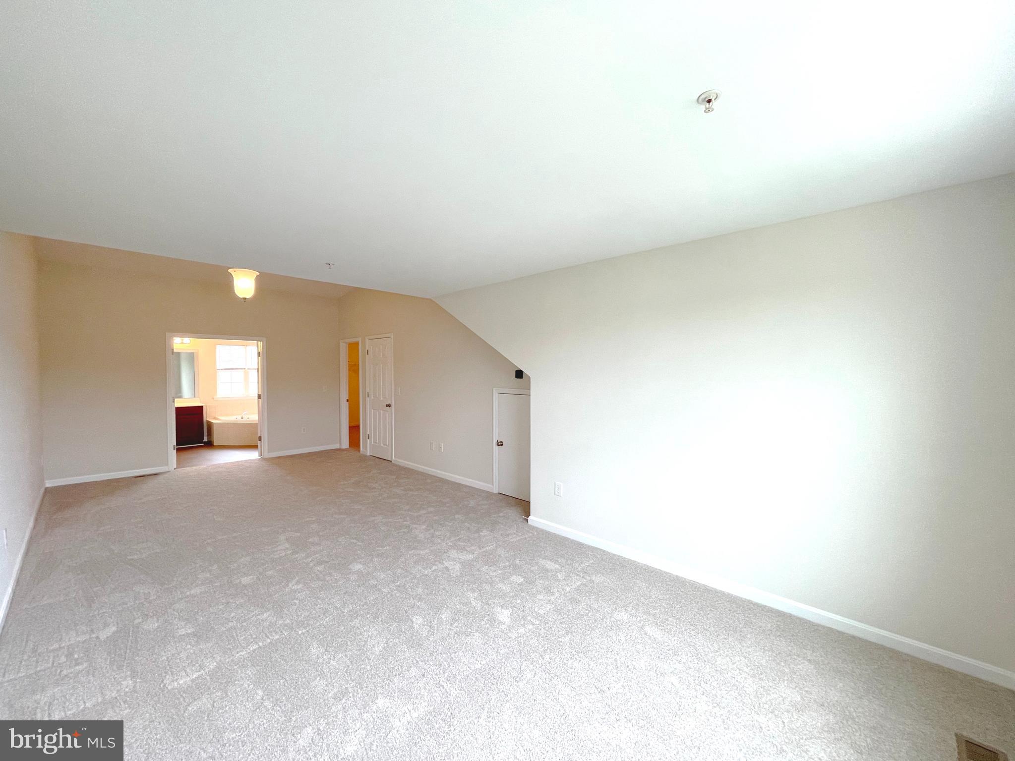 PRINCE FREDERICK CROSSING - Residential Lease