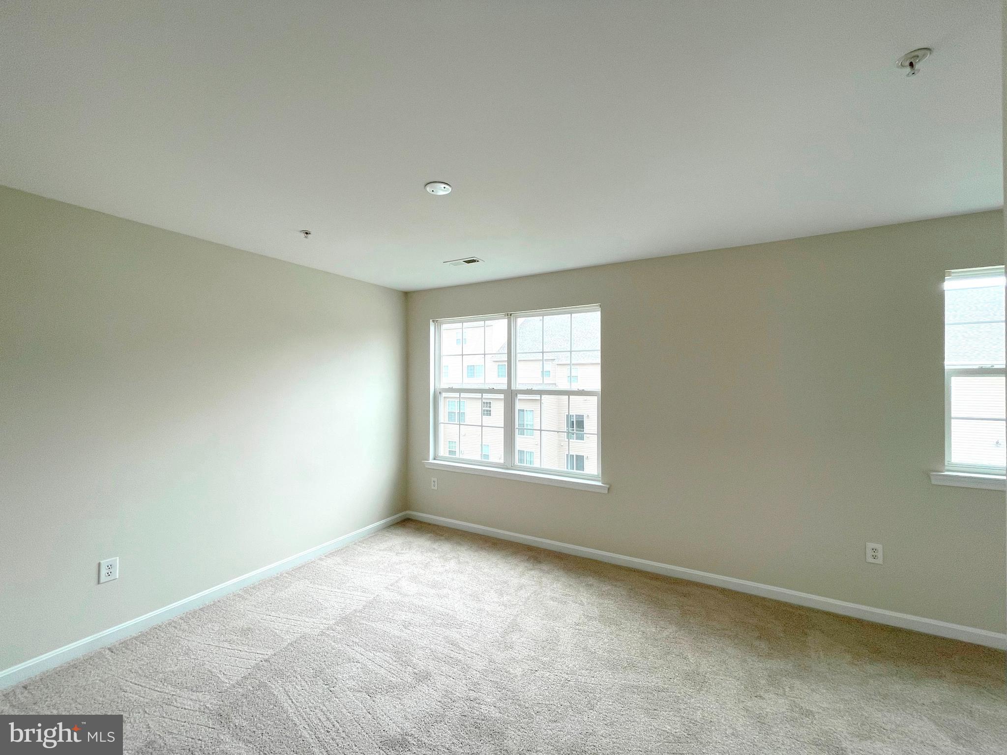 PRINCE FREDERICK CROSSING - Residential Lease