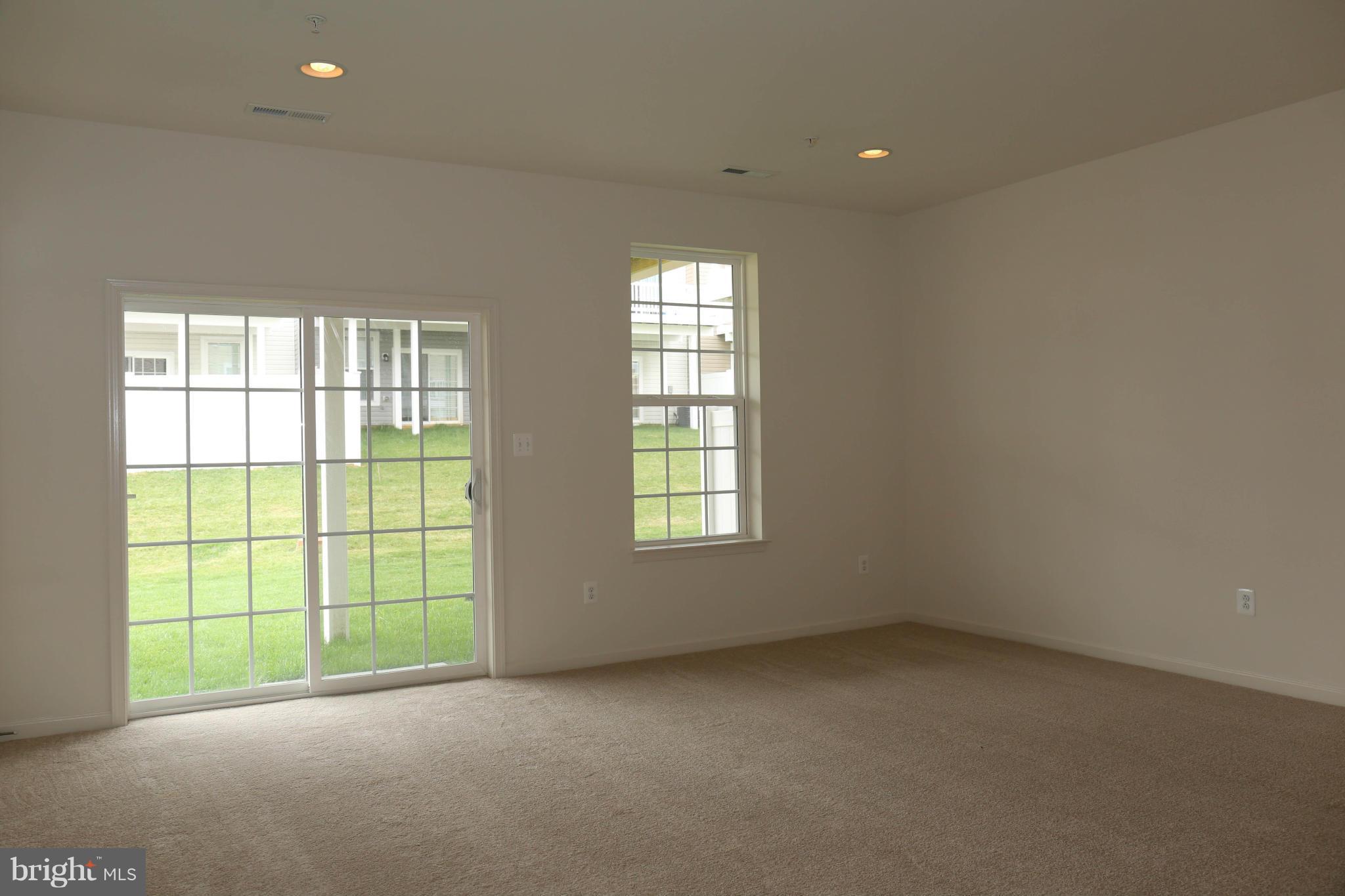 BALLARD GREEN - Residential Lease