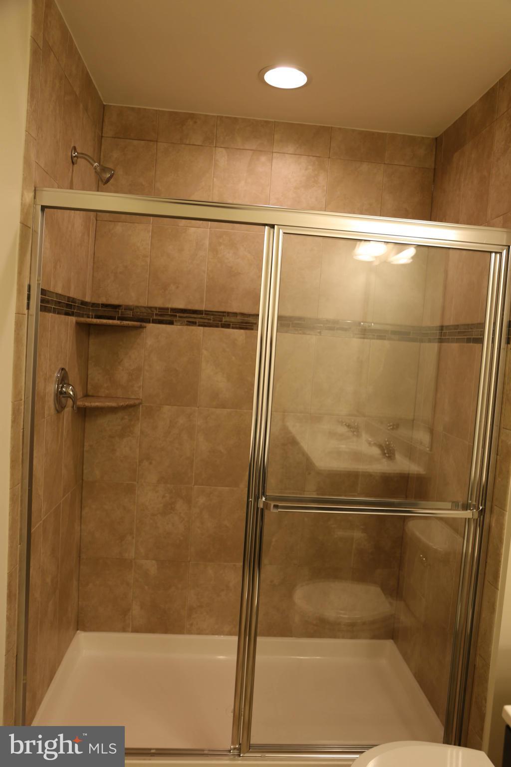 BALLARD GREEN - Residential Lease