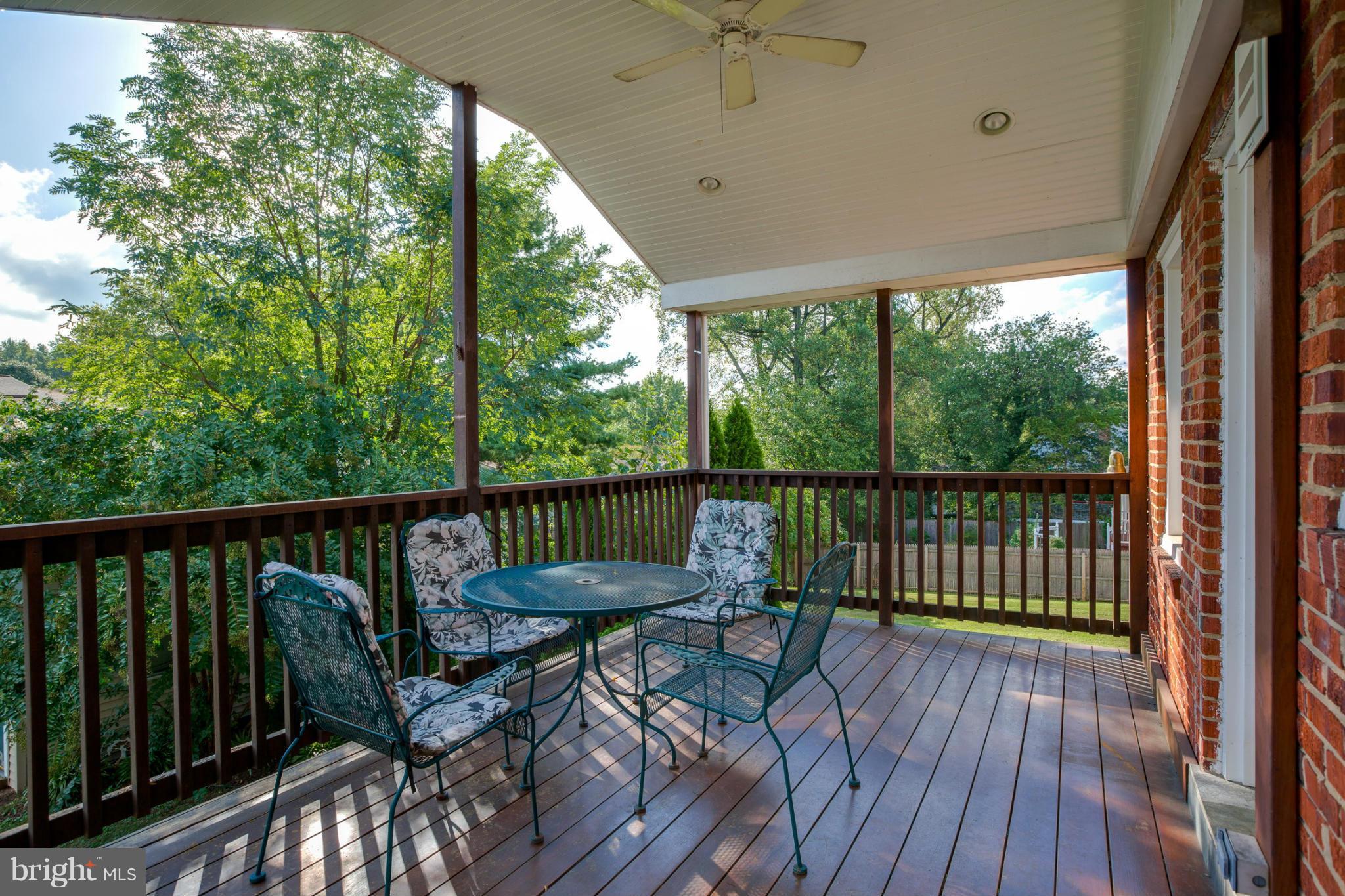 CHESTNUT HILLS - Residential