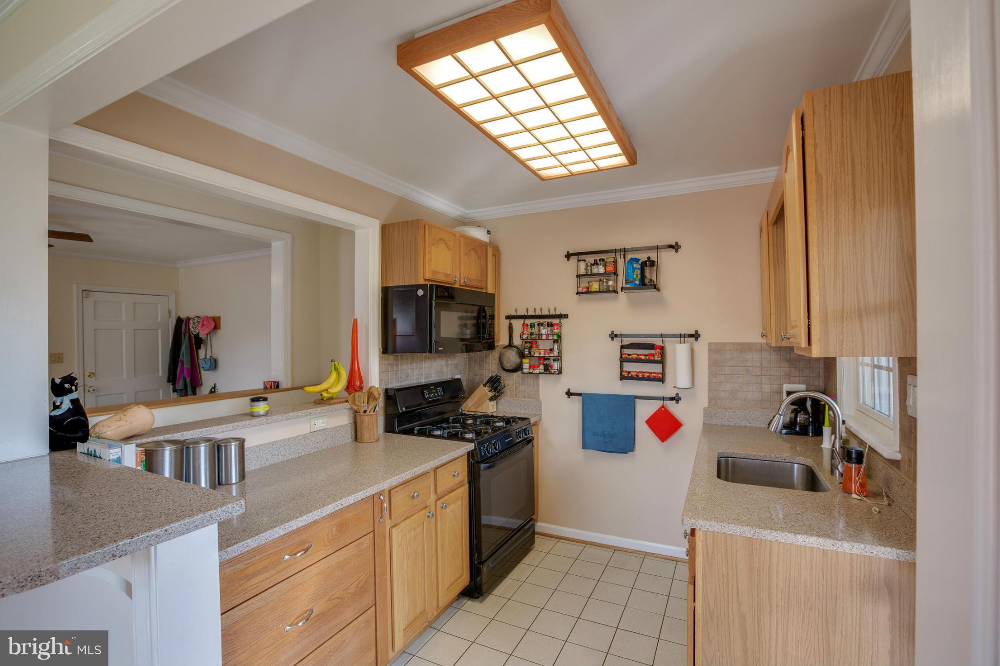 CHESTNUT HILLS - Residential