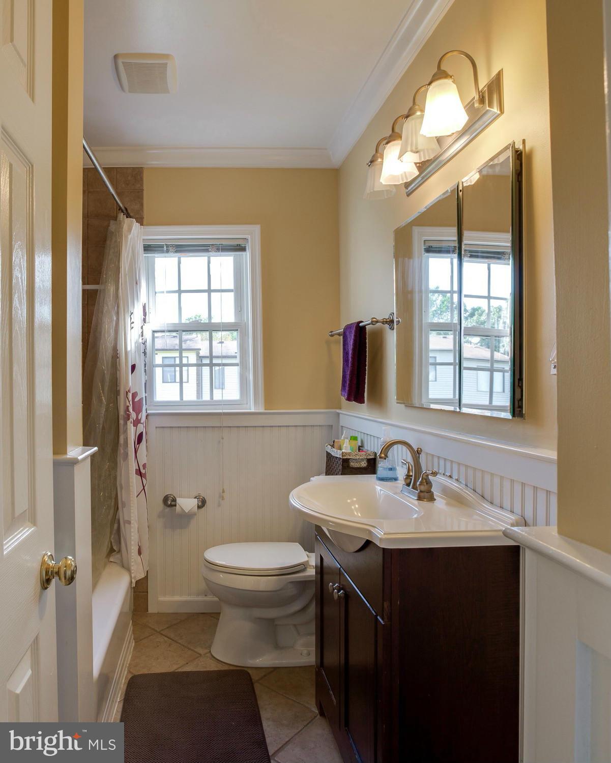 CHESTNUT HILLS - Residential