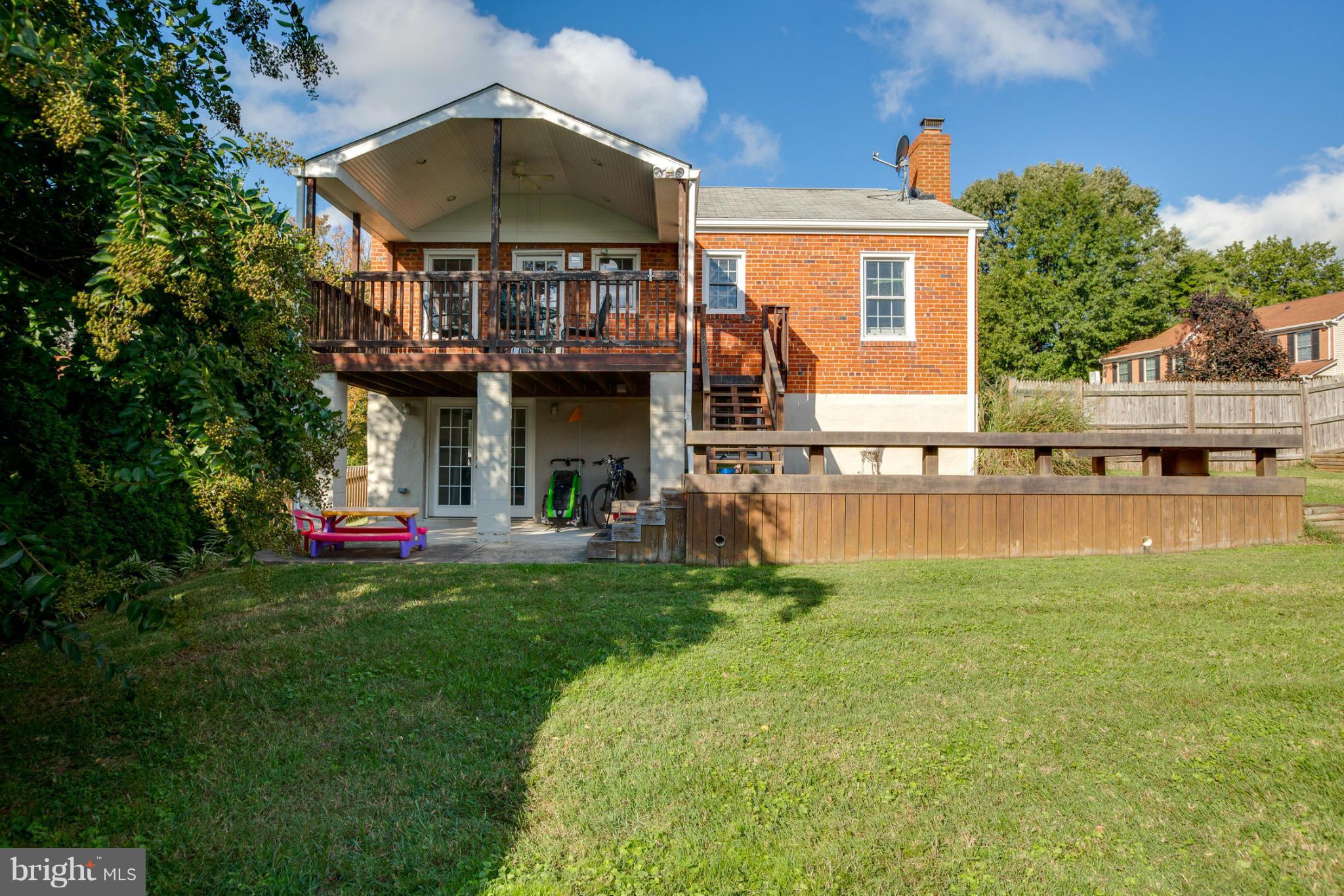 CHESTNUT HILLS - Residential