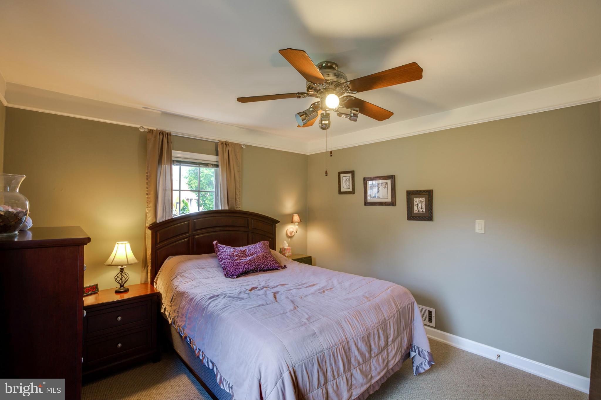 CHESTNUT HILLS - Residential