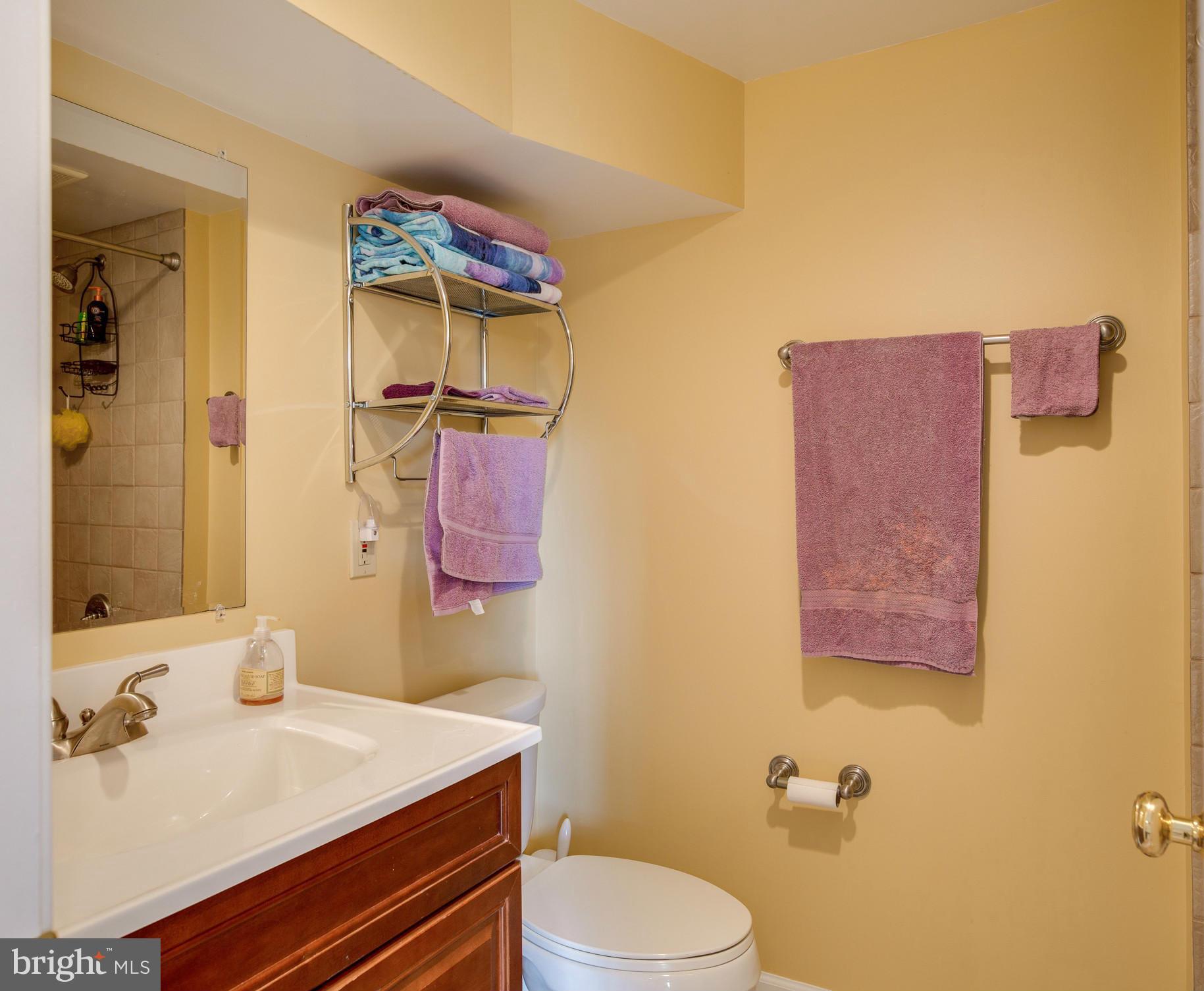 CHESTNUT HILLS - Residential