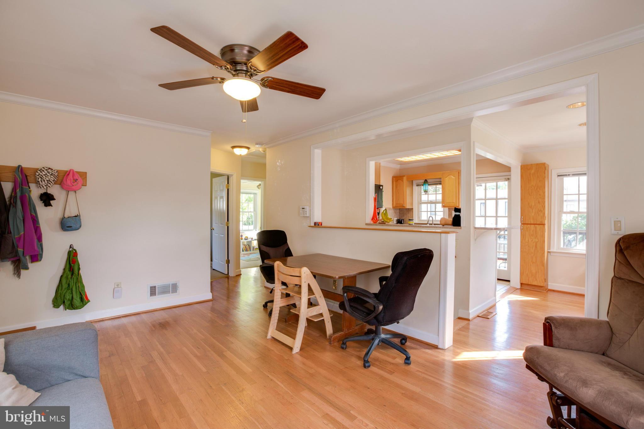 CHESTNUT HILLS - Residential