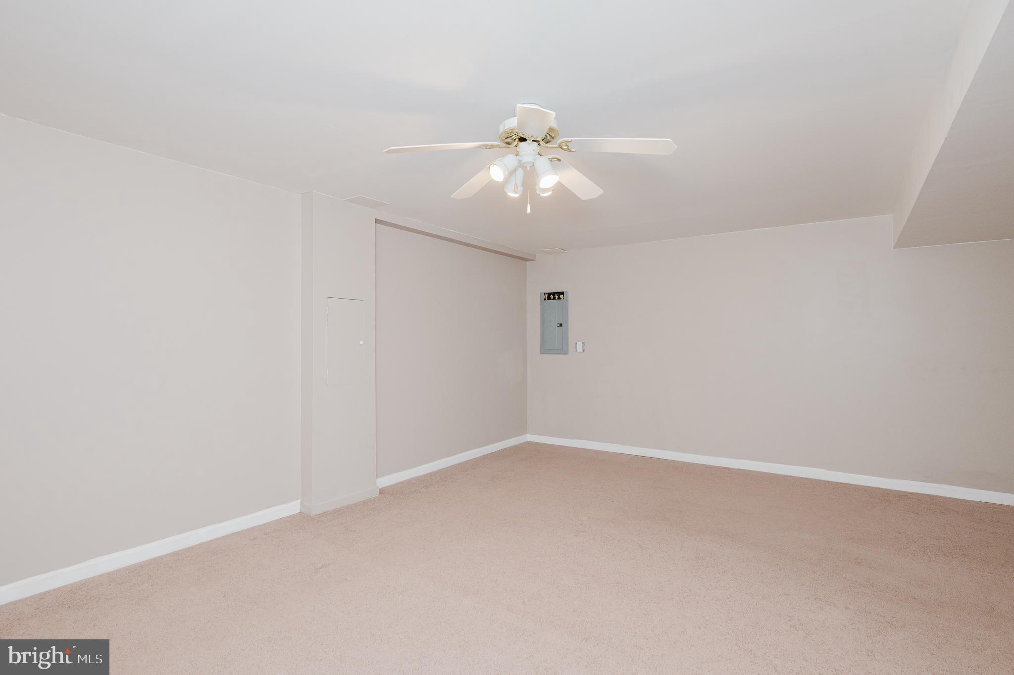 LUCKY PROPERTY - Residential