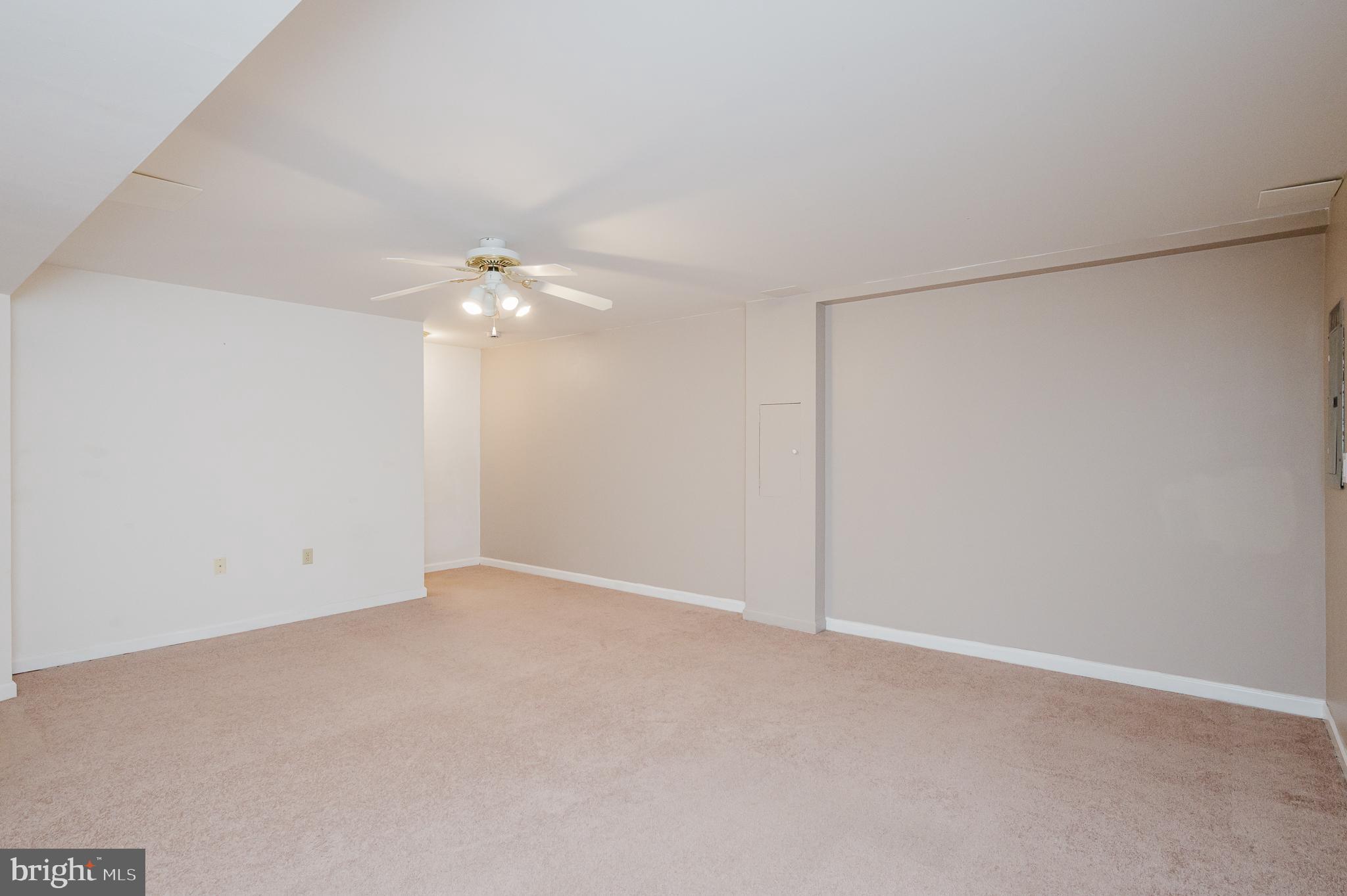 LUCKY PROPERTY - Residential