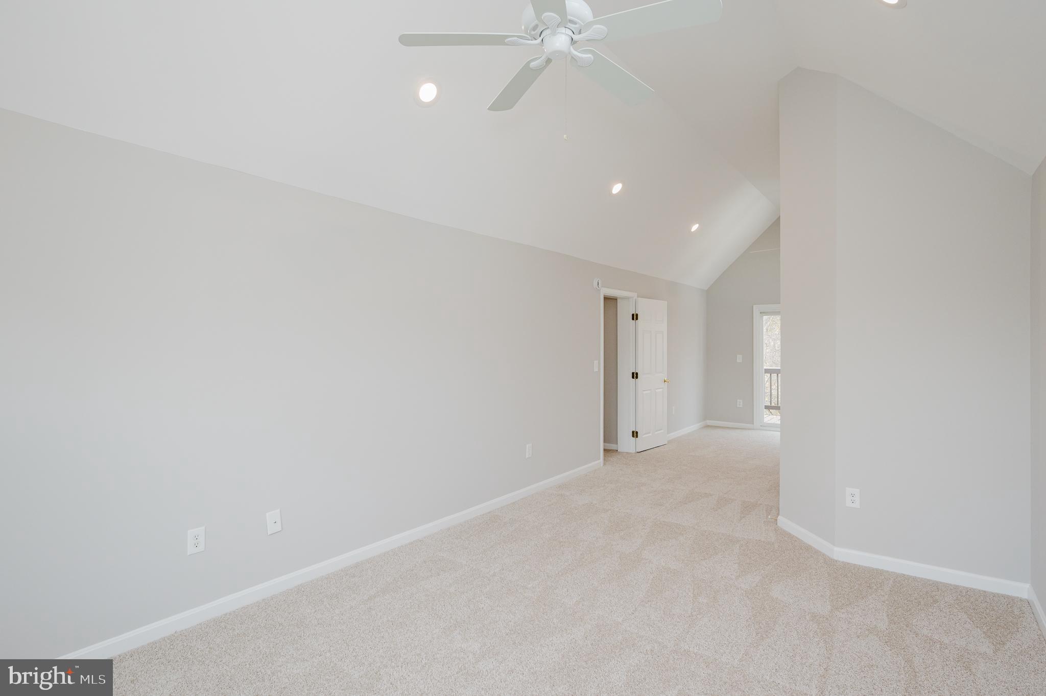 LUCKY PROPERTY - Residential