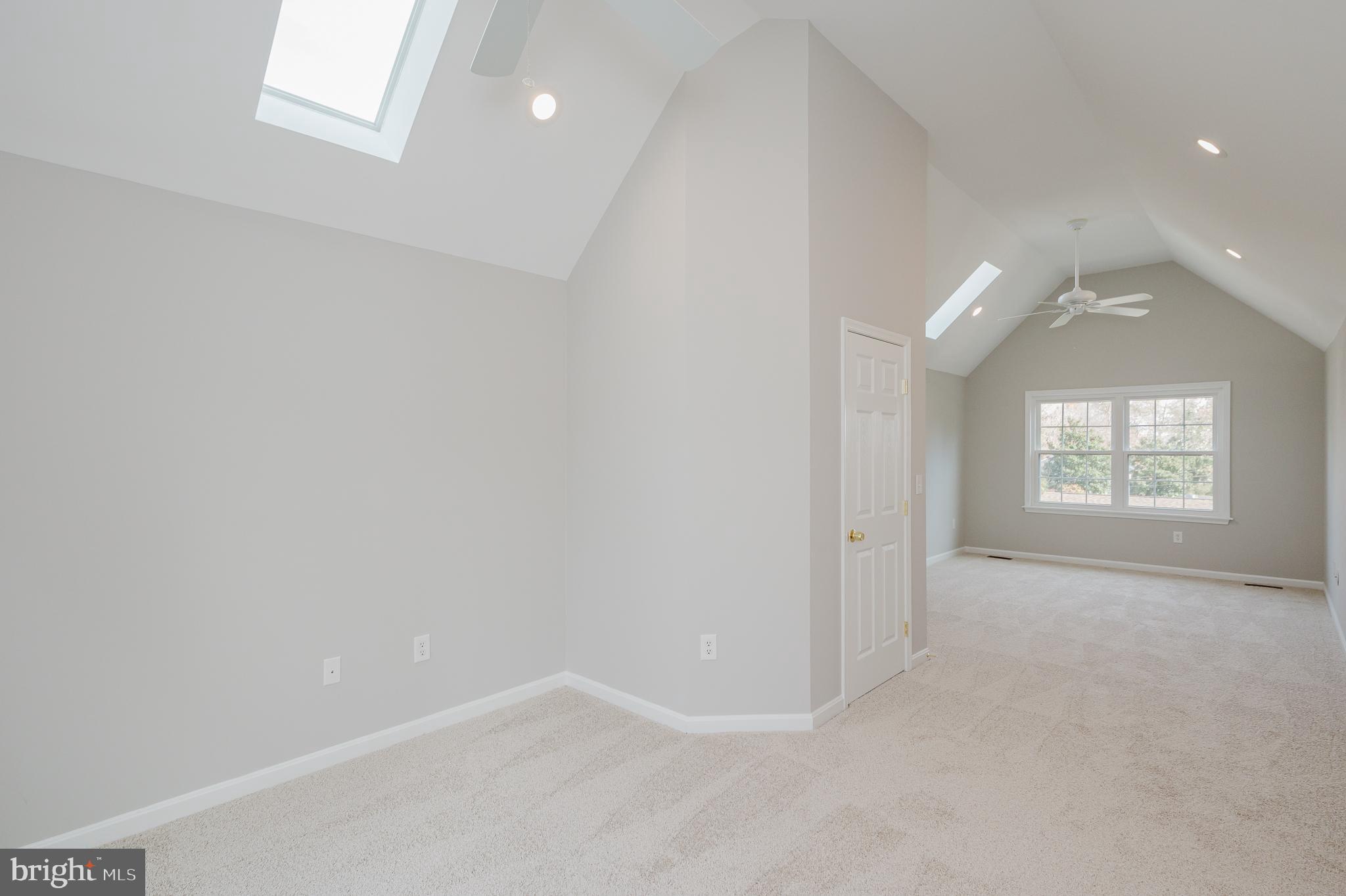 LUCKY PROPERTY - Residential