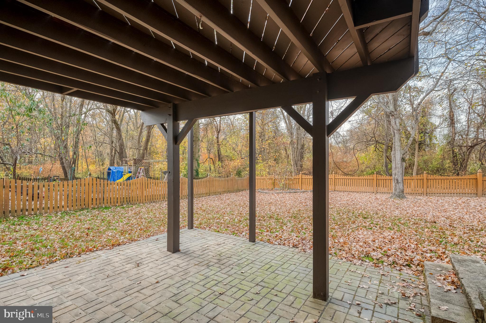 LUCKY PROPERTY - Residential