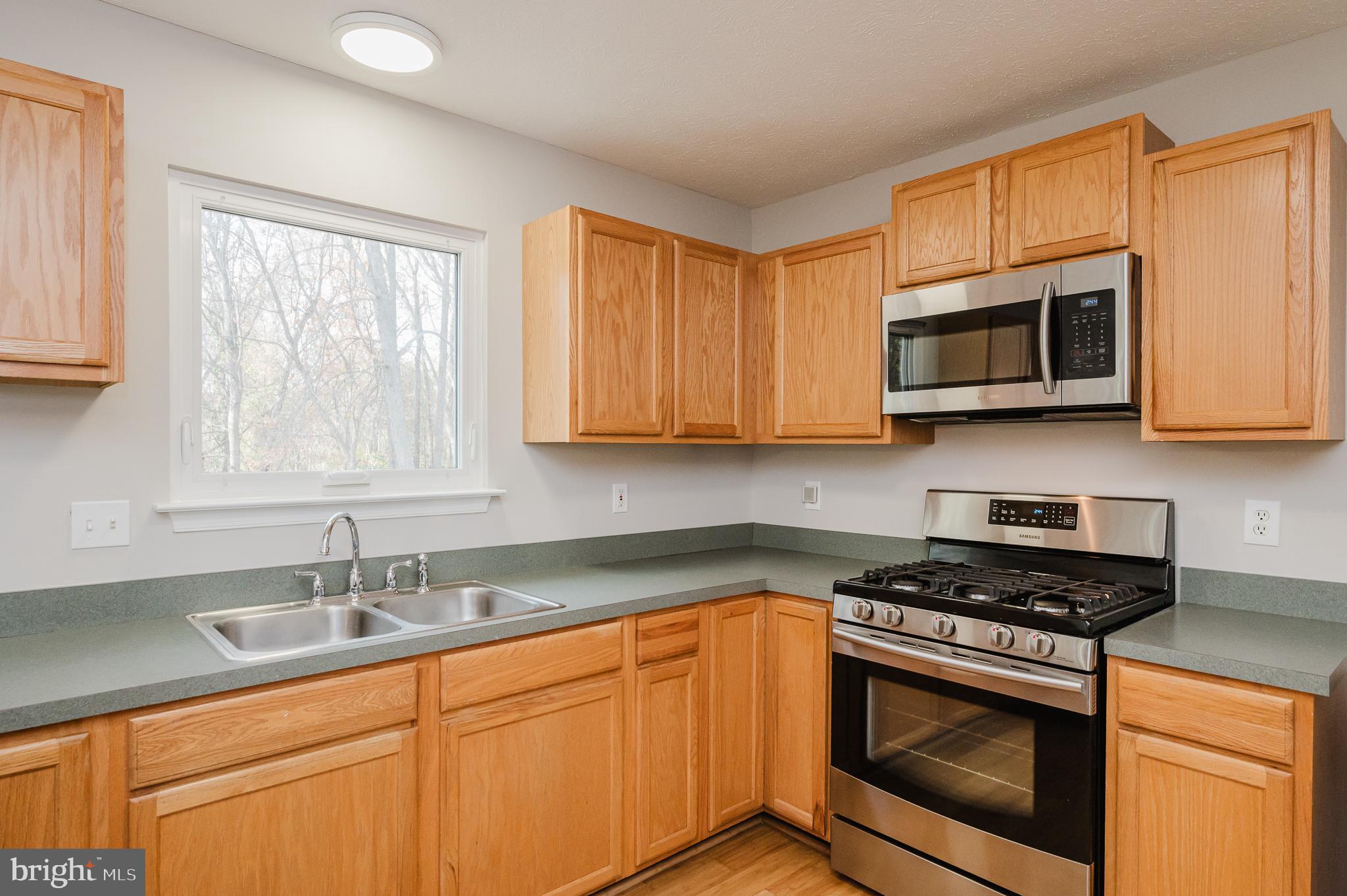 LUCKY PROPERTY - Residential