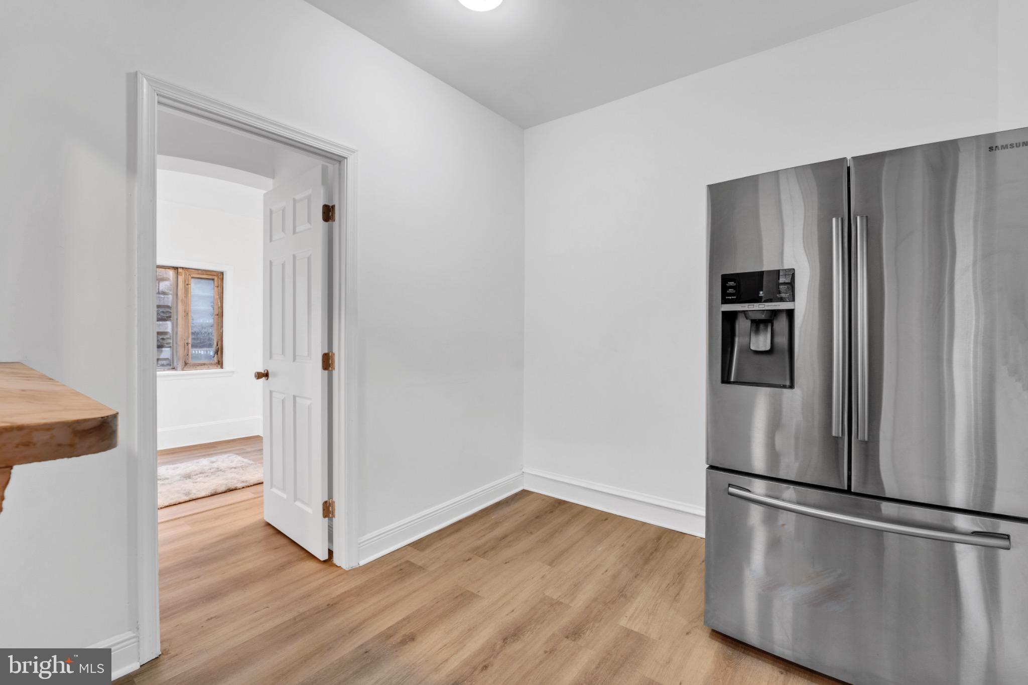 MAYFIELD - Residential