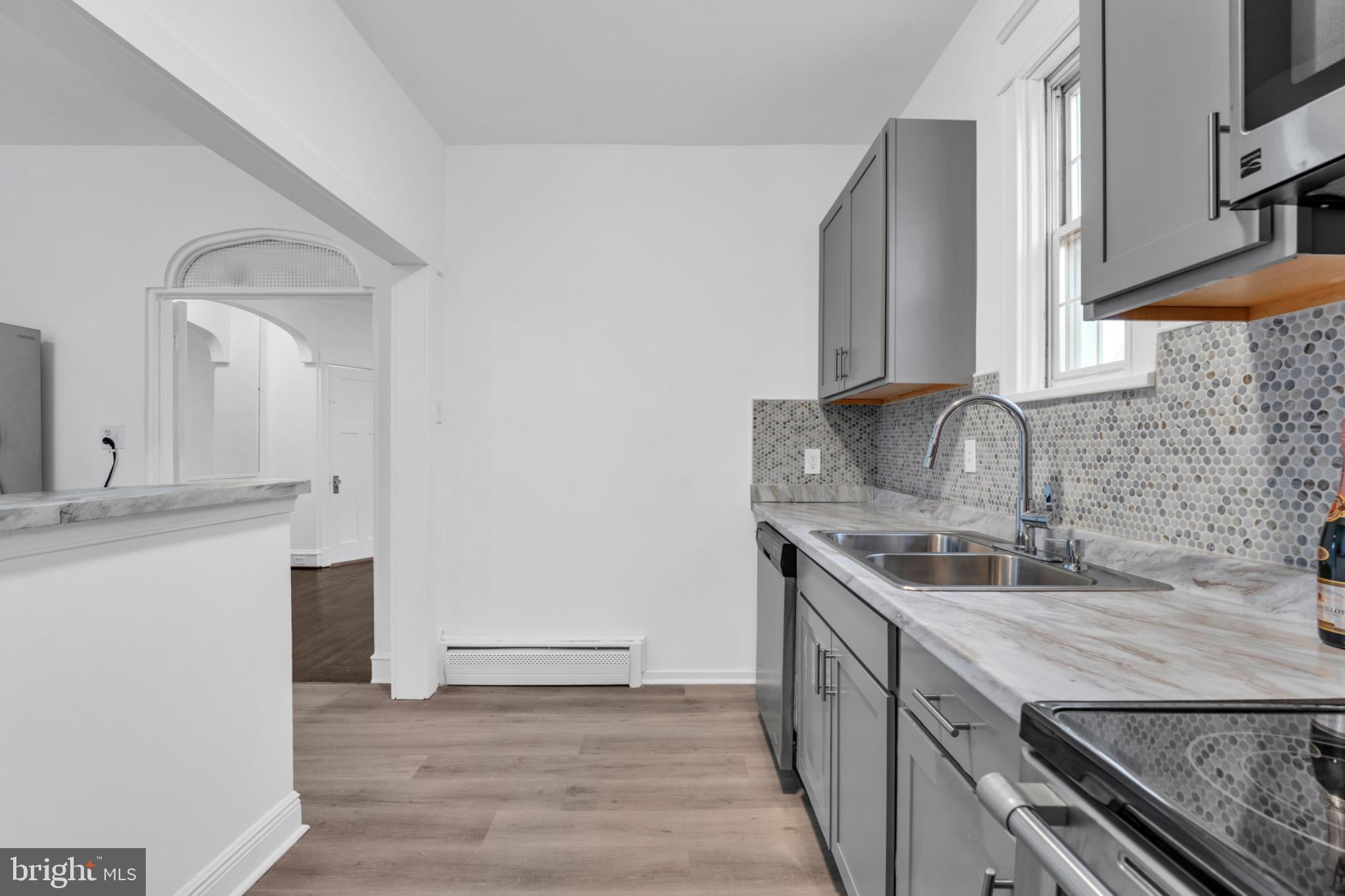 MAYFIELD - Residential