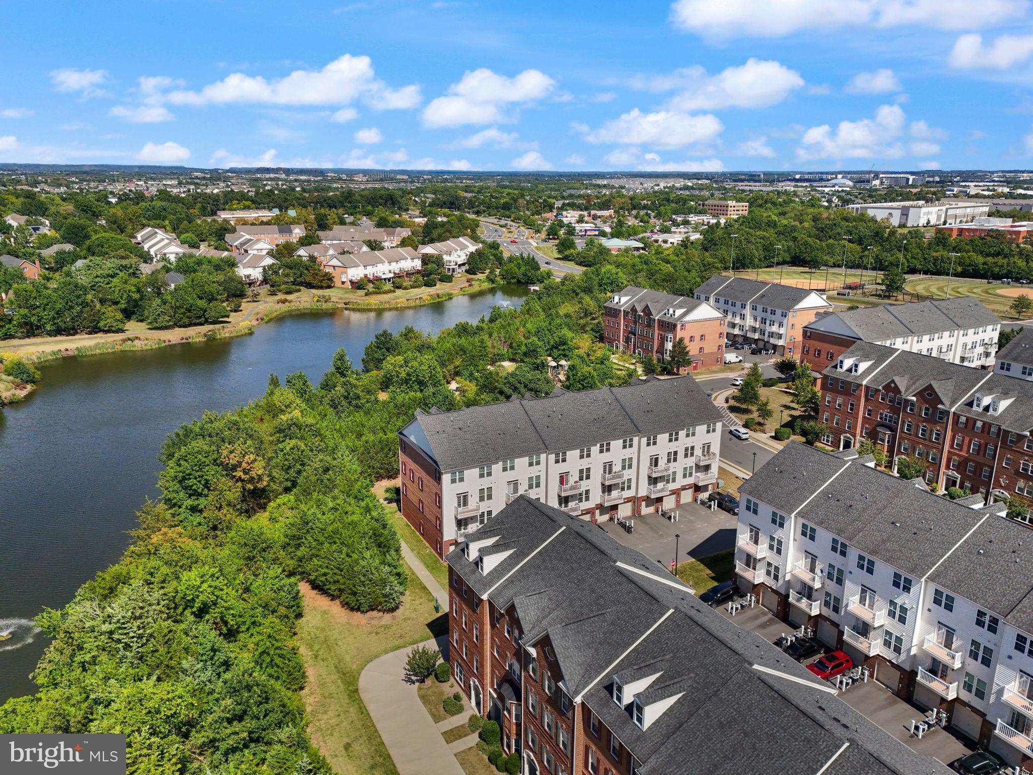 MORLEY CORNER - Residential Lease