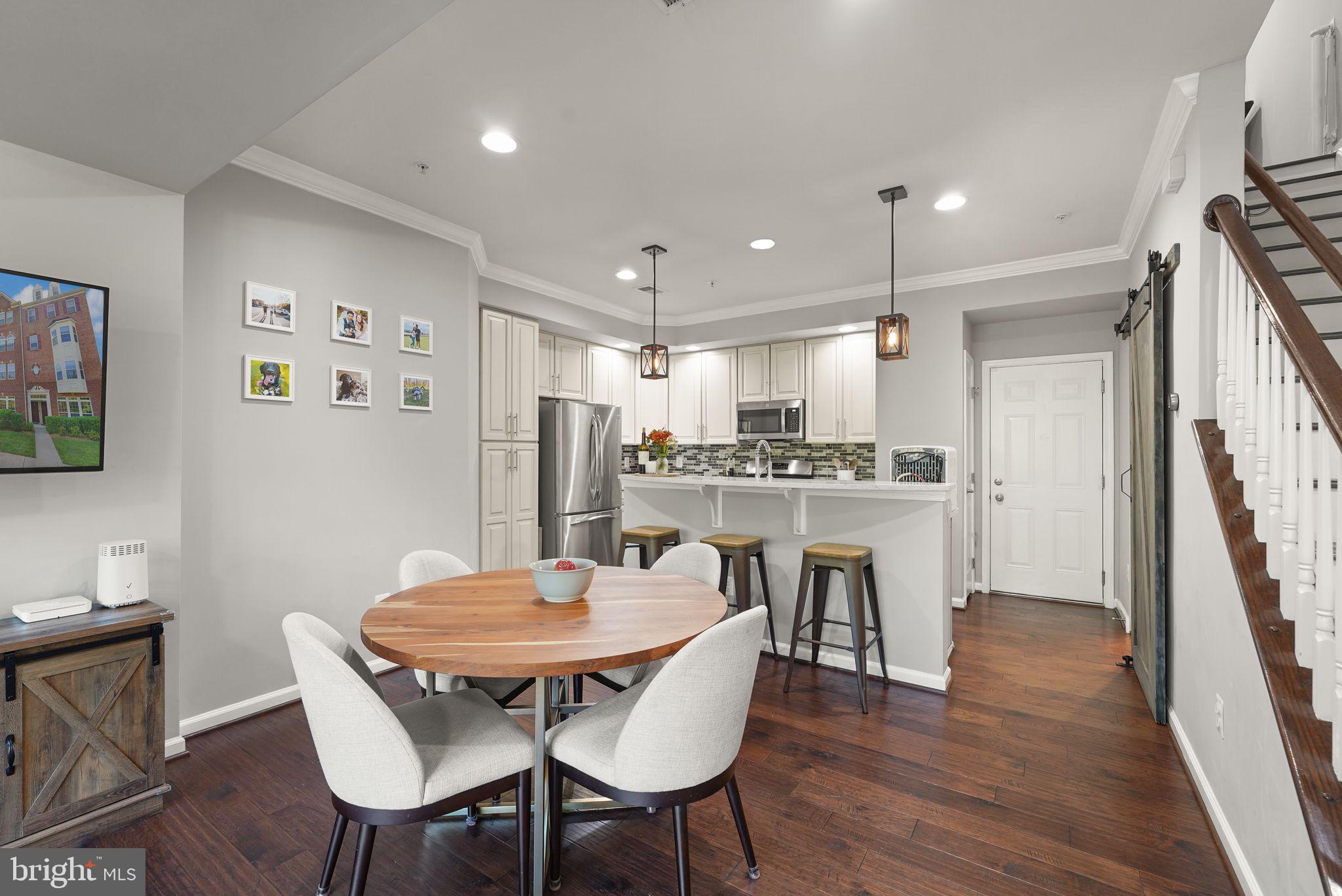 MORLEY CORNER - Residential Lease