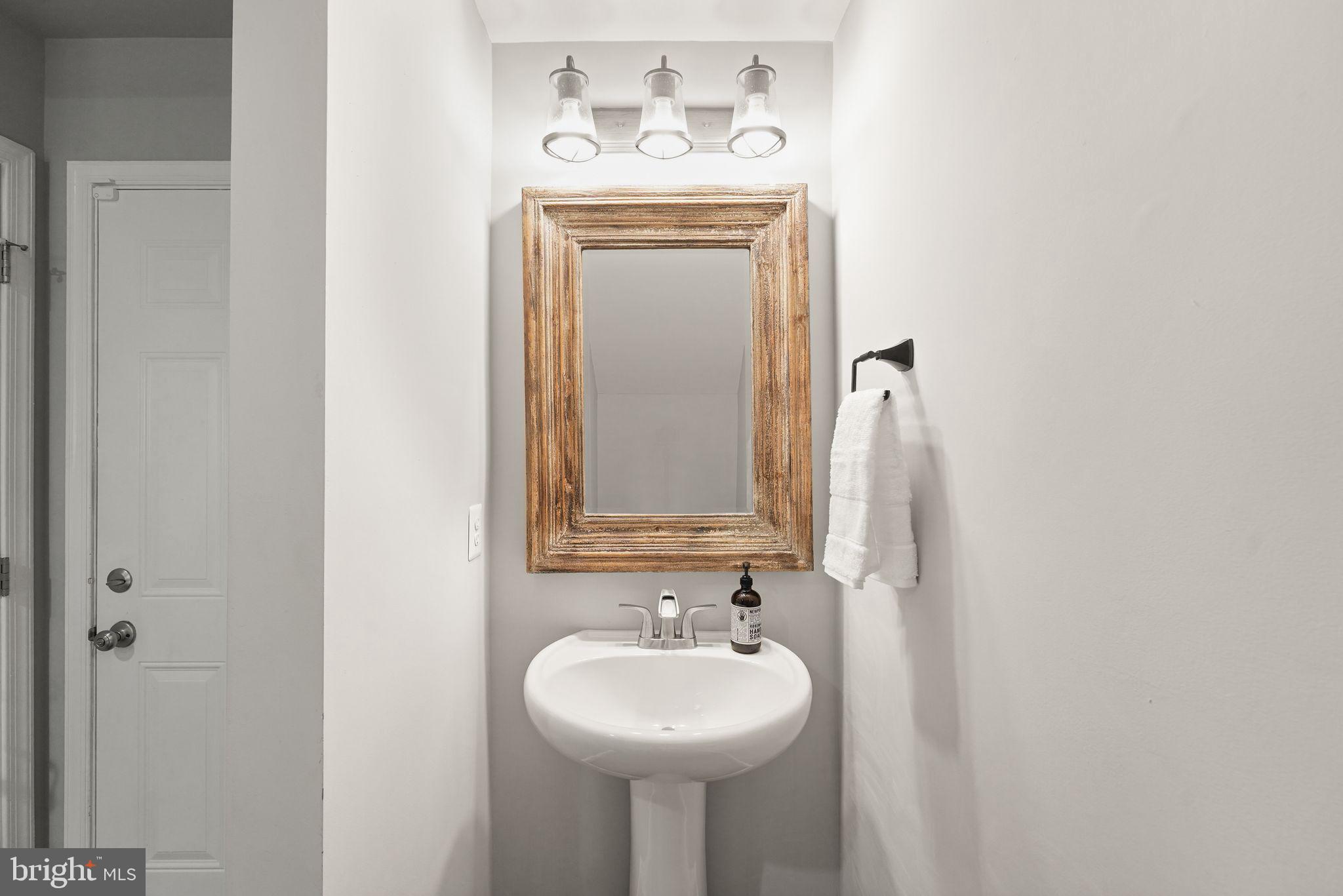 MORLEY CORNER - Residential Lease