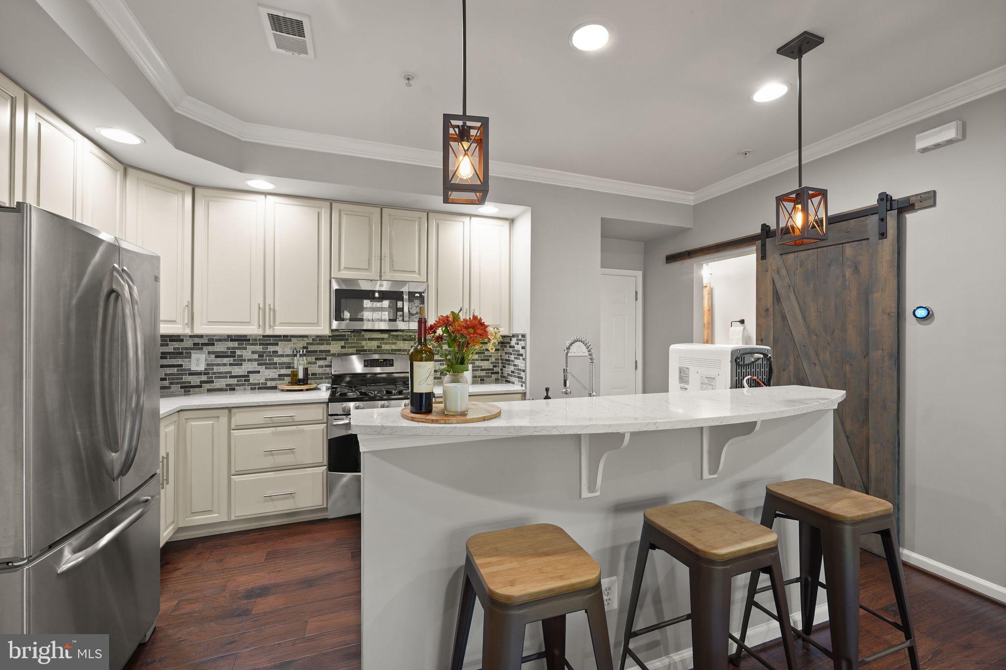 MORLEY CORNER - Residential Lease