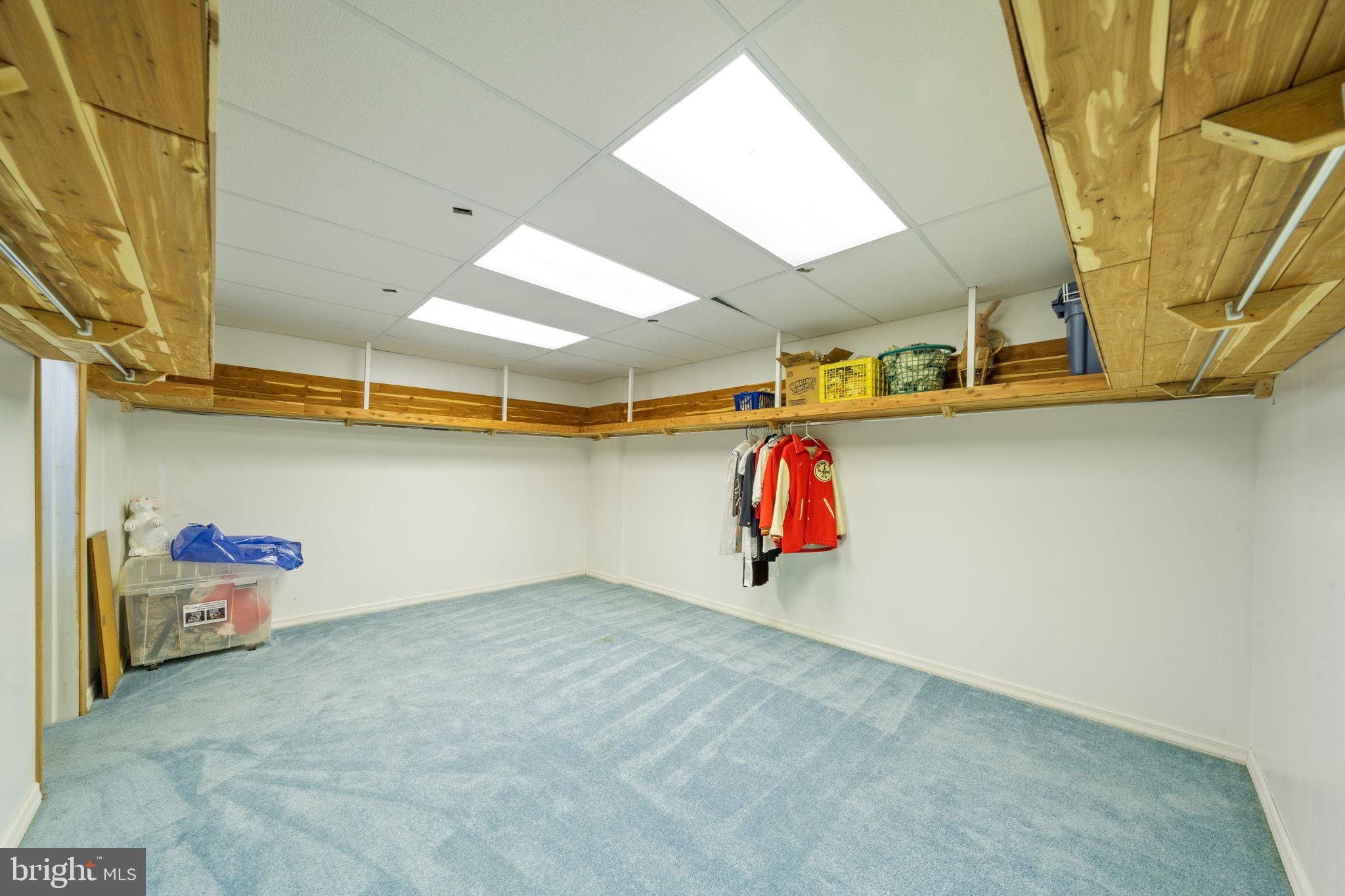 THE RESERVE - Residential