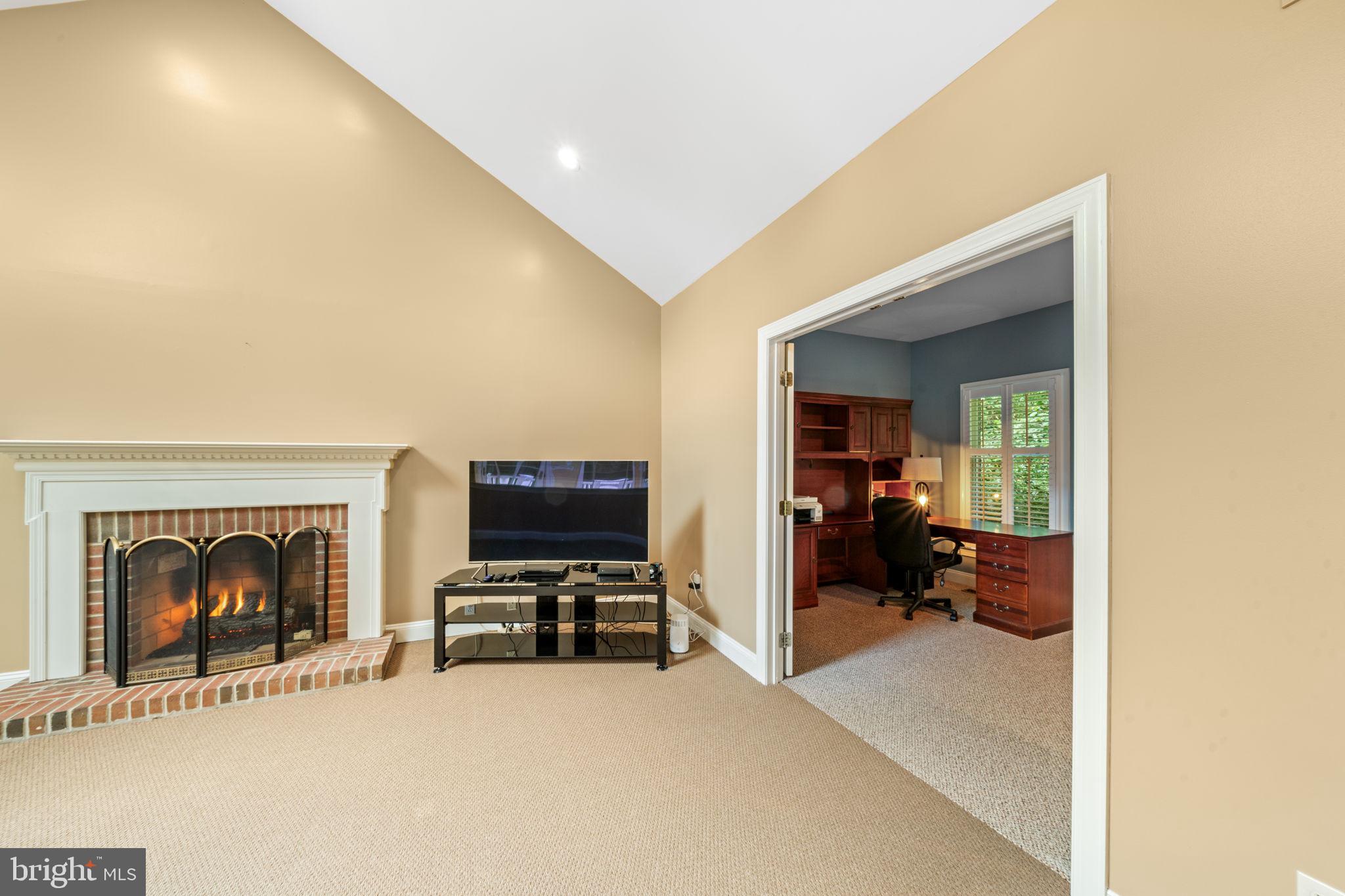 THE RESERVE - Residential