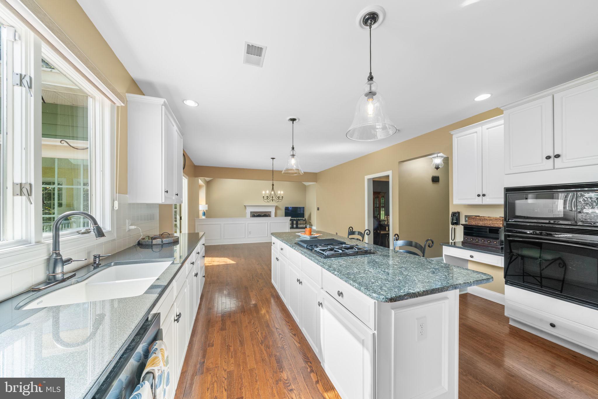 THE RESERVE - Residential