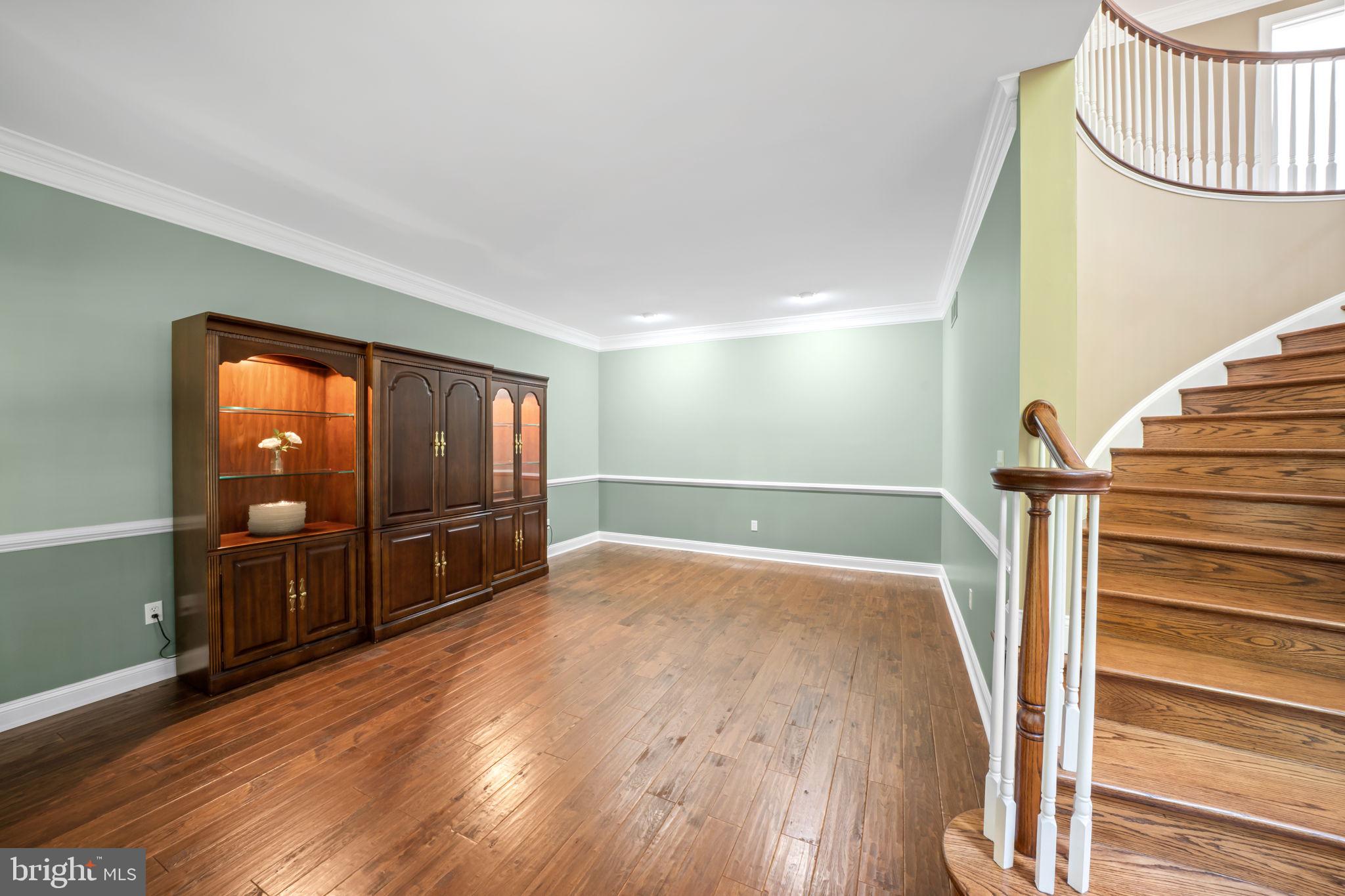 THE RESERVE - Residential